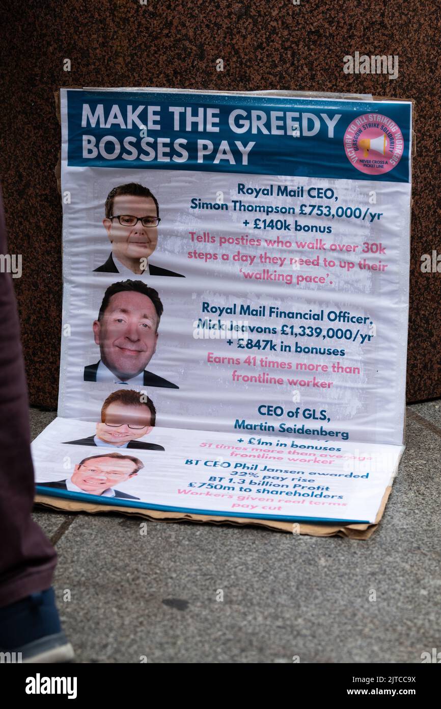 Fai il cartello avido Bosses Pay al rally sciopero congiunto di Glasgow, Scozia, Regno Unito Foto Stock