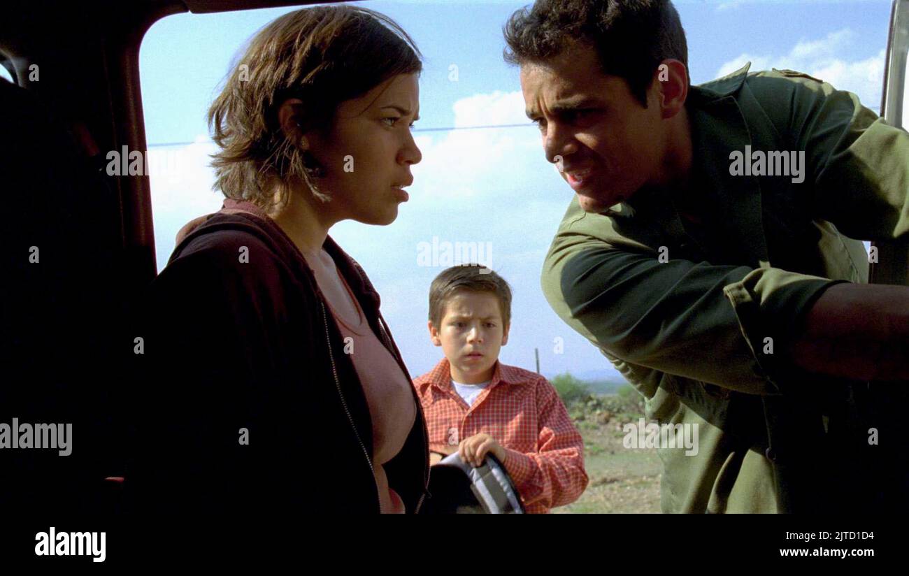 AMERICA FERRERA, Adrian ALONSO, Jesse GARCIA, SOTTO LA STESSA LUNA, 2007 Foto Stock