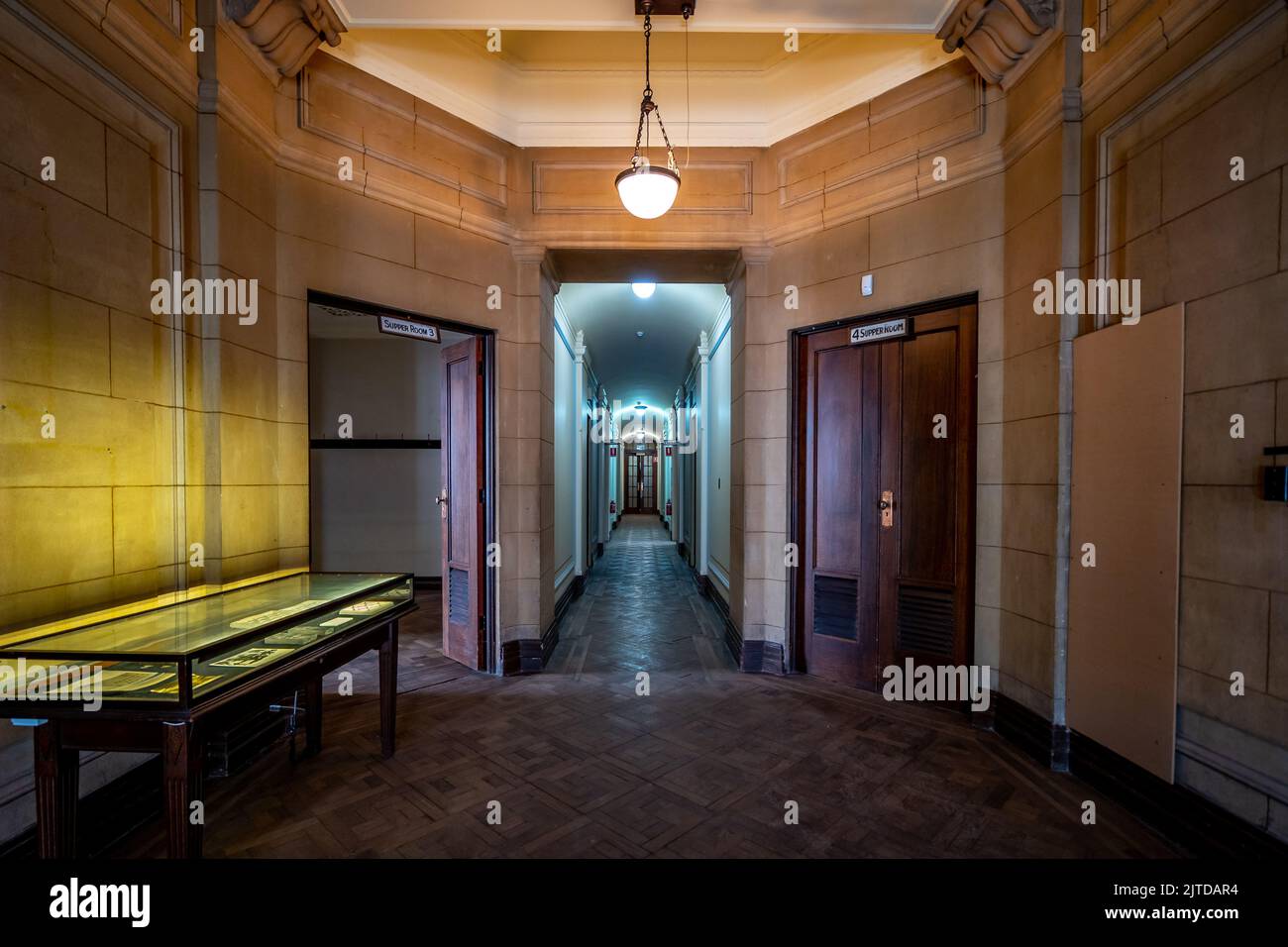 Brisbane, Queensland, Australia - corridoi bui del Masonic Memorial Centre Foto Stock