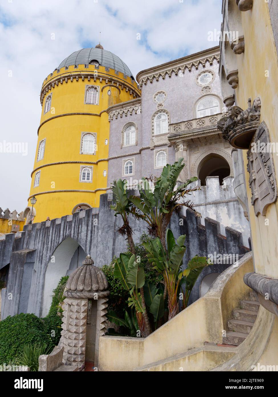 Esterno del Palácio da pena, Sintra, quartiere di Lisbona, Portogallo. Foto Stock