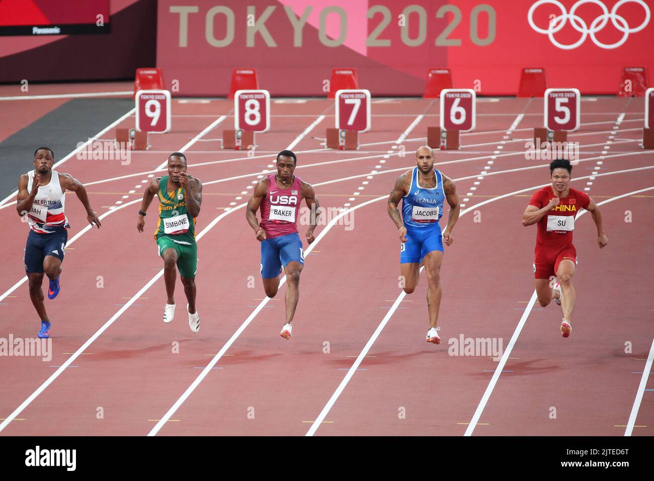 01st agosto 2021 - Tokyo, Giappone: Chijindu Ujah della Gran Bretagna, Akani Simbine del Sudafrica, Ronnie Baker degli Stati Uniti, Lamont Marcell Jacobs Foto Stock