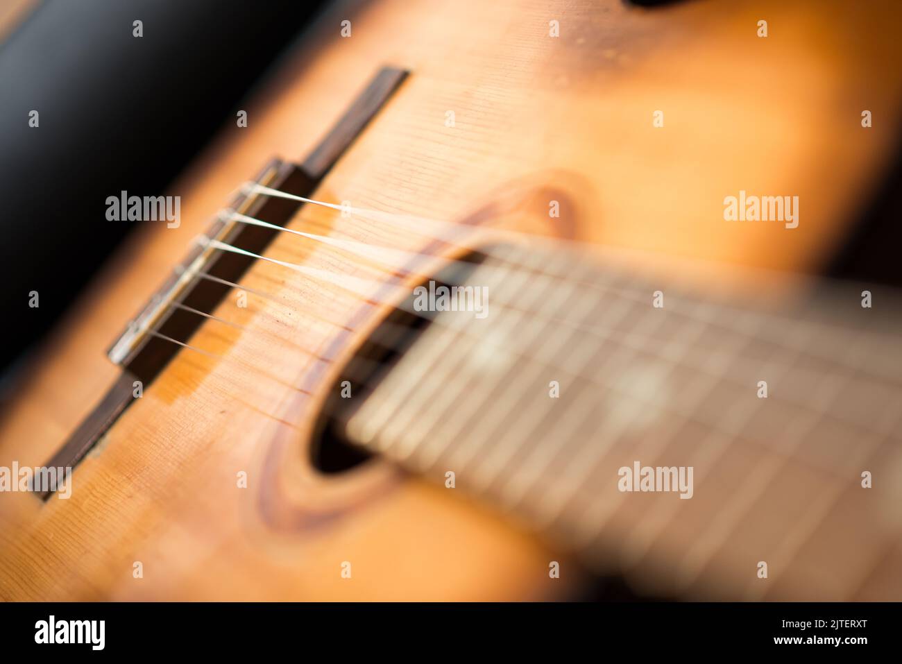particolare della chitarra classica con profondità ridotta Foto Stock