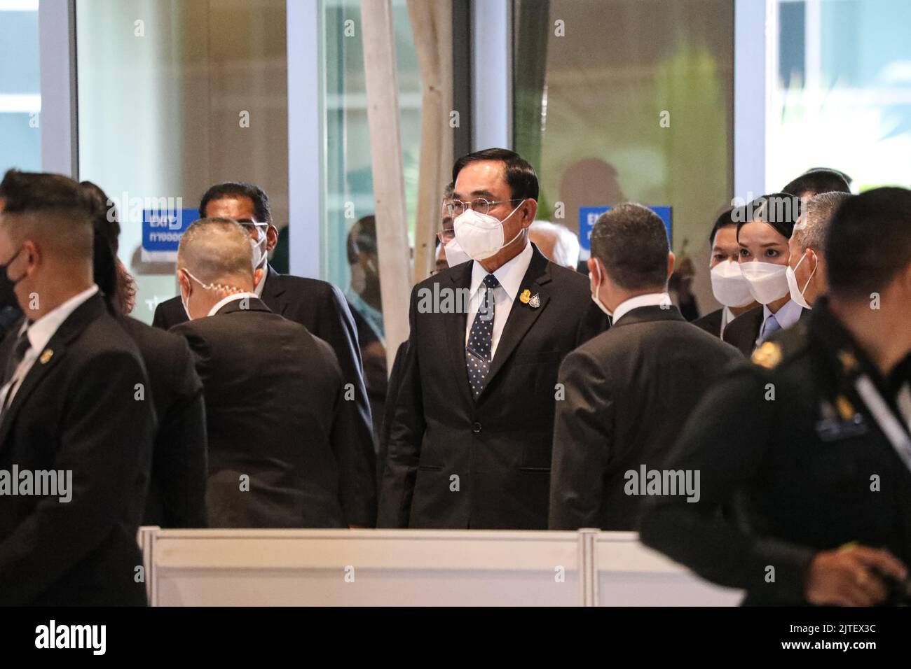 Bangkok, Thailandia. 29th ago, 2022. Il generale Prayut Chan-o-cha, in qualità di ministro della Difesa, dopo essere stato temporaneamente sospeso in qualità di primo ministro dal suo mandato per più di 8 anni a norma della Costituzione tailandese 2017, Ha presieduto la cerimonia di apertura di Defense and Security 2022 con delegazioni militari provenienti da paesi di tutto il mondo che hanno partecipato alla cerimonia di apertura e alla visita alla Mostra delle armi internazionali e delle attrezzature militari presso il Challenger 1-2 Building, Impact Exhibition and Convention Center, Muang Thong Thani, Che si terrà tra il 29 agosto e il 1 settembre 2022. (Credit Image: © Adirac Foto Stock