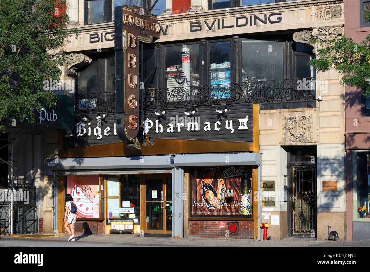 C.O. Bigalow, 412 Sixth Ave, New York, New York storefront foto di una farmacia nel quartiere di Greenwich Village a Manhattan. Foto Stock