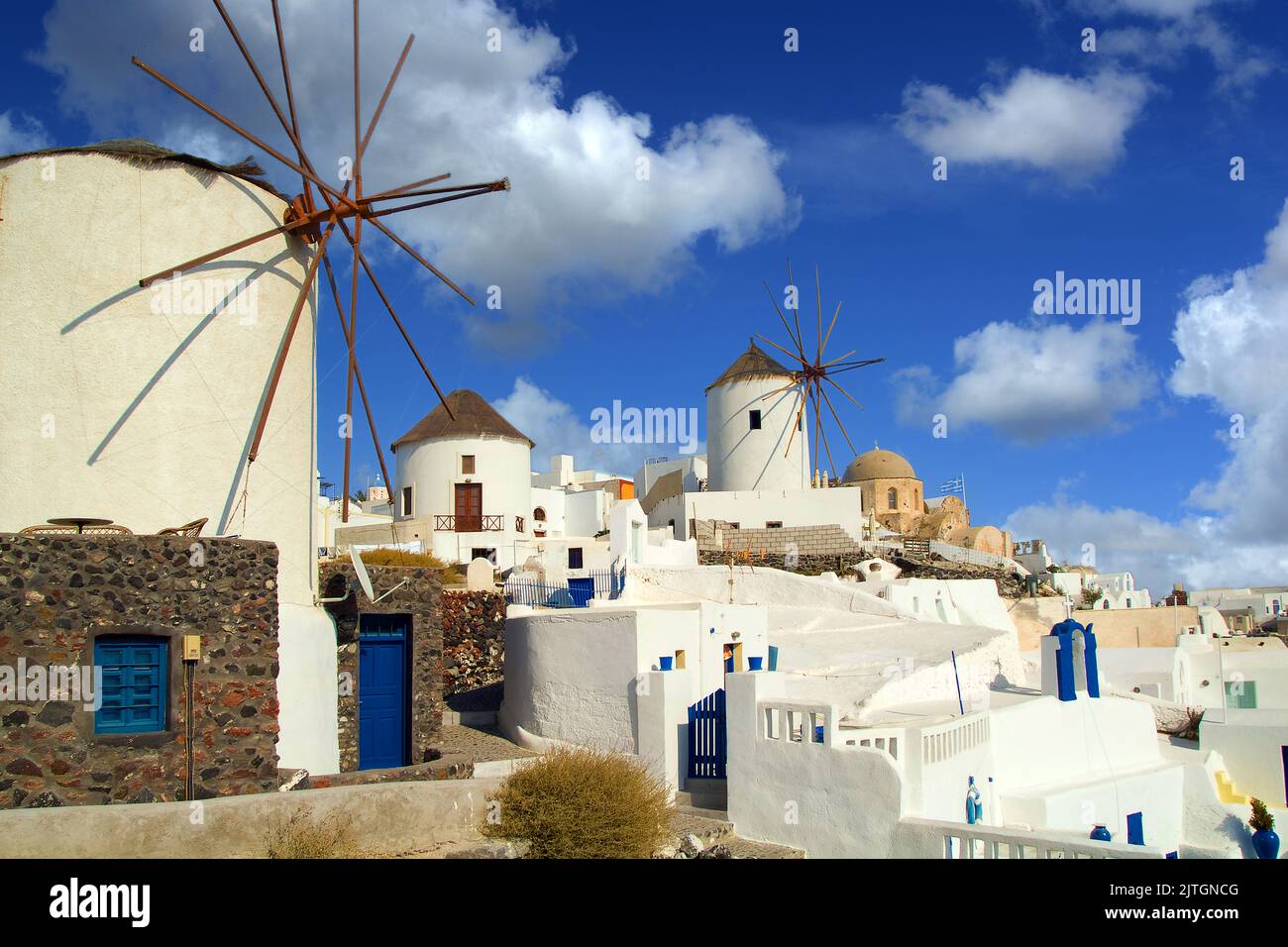 Mulini a vento a Santorin, Grecia, Cicladi, Santorin Foto Stock