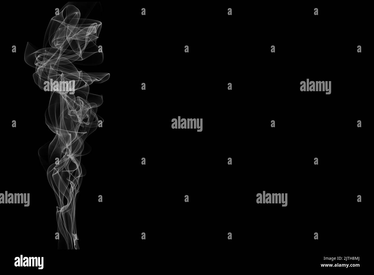 Emissione di fumo bianco su sfondo nero Foto Stock