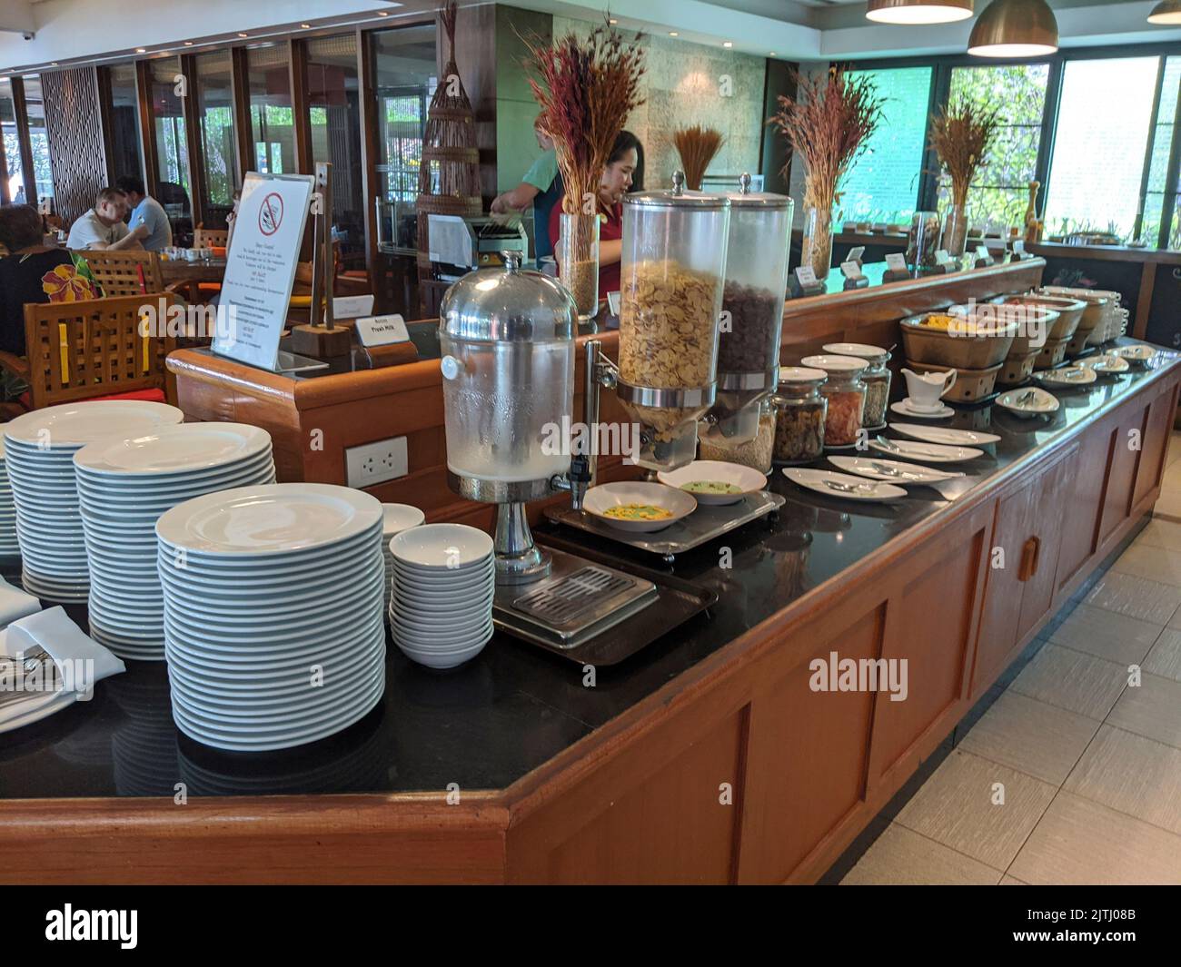 Prima colazione a buffet in un hotel a Phuket, Thailandia Foto Stock