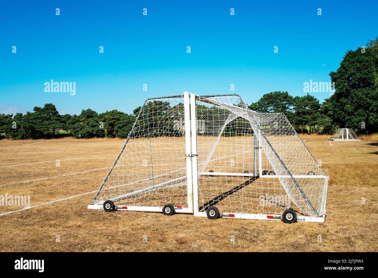 Campo da calcio in condizioni di siccità Sutton Suffolk Inghilterra Foto Stock