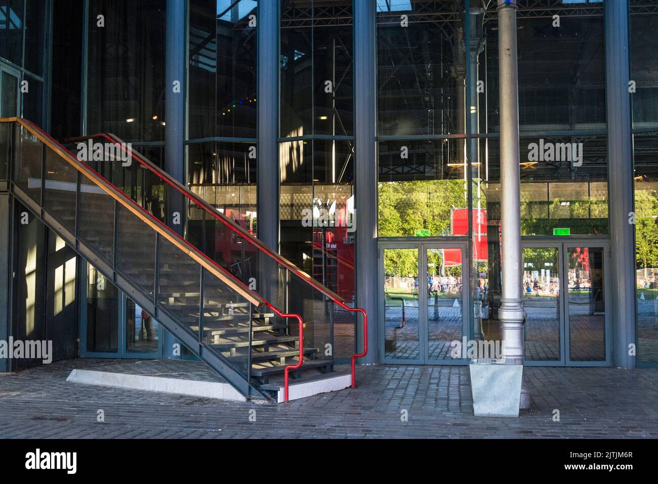 La Grande halle de la Villette, sede di fiere ed eventi culturali nel Parc de la Villette, Parigi, Francia Foto Stock