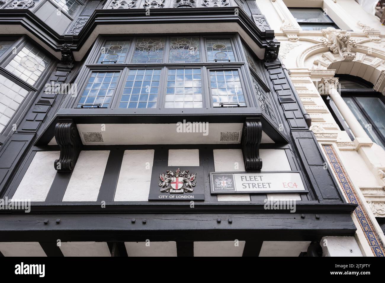 L'ingresso al Tempio interno, Temple Gate, Prince Henry's Room, Fleet Street, Londra, EC4, Inghilterra, Regno Unito Foto Stock