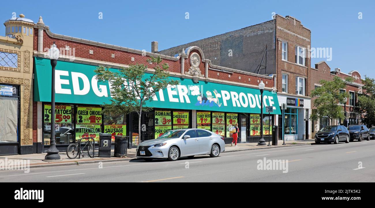 Edgewater Products, un piccolo negozio di alimentari nel quartiere di Andersonville in North Clark Street a Chicago, Illinois. Foto Stock