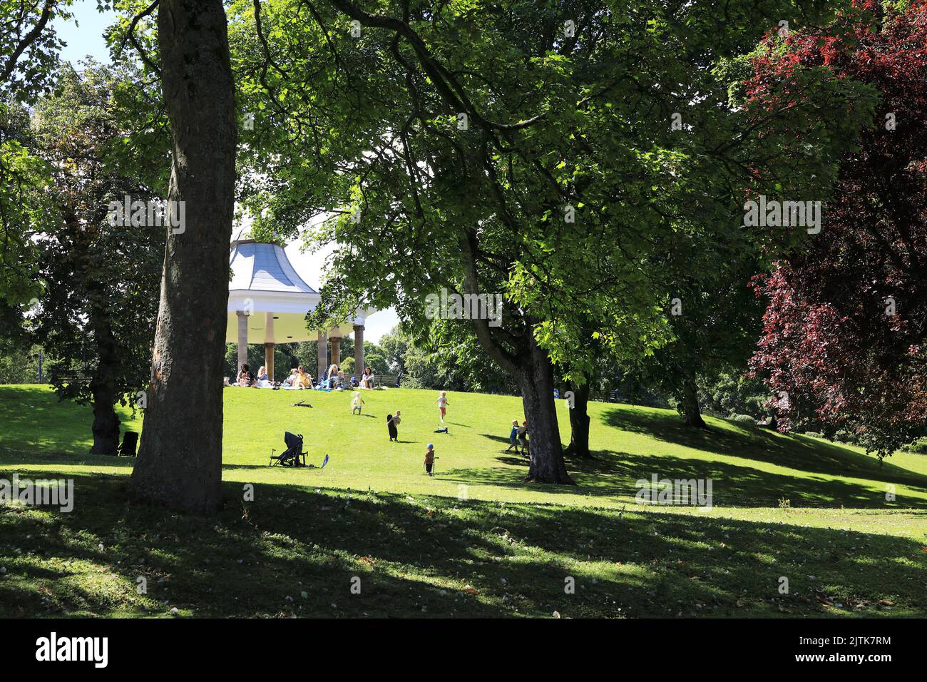 Lister Park, il parco più grande di Bradford e nella zona di Manningham, nel West Yorkshire, Regno Unito Foto Stock