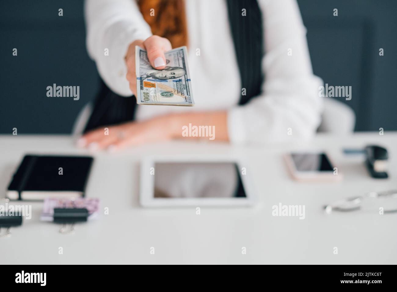 business online cash stipendio denaro reddito pagamento Foto Stock