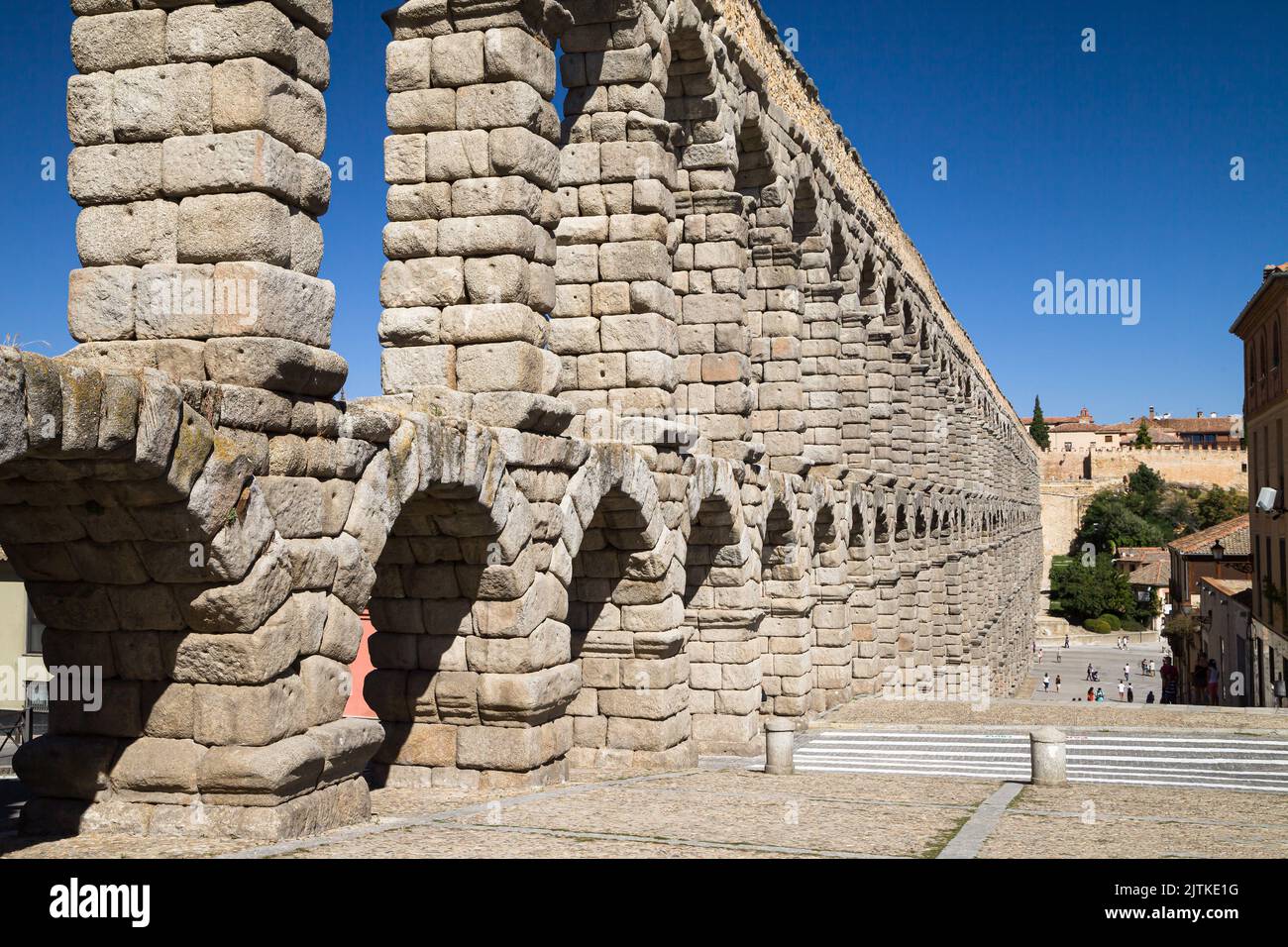 Acquedotto di Segovia dalla scala Fernan Garcia, Segovia, Spagna. Foto Stock