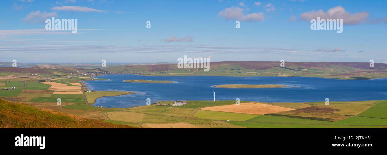 Vista della baia di Firth da Wideford Hill, Isole Orkney Foto Stock