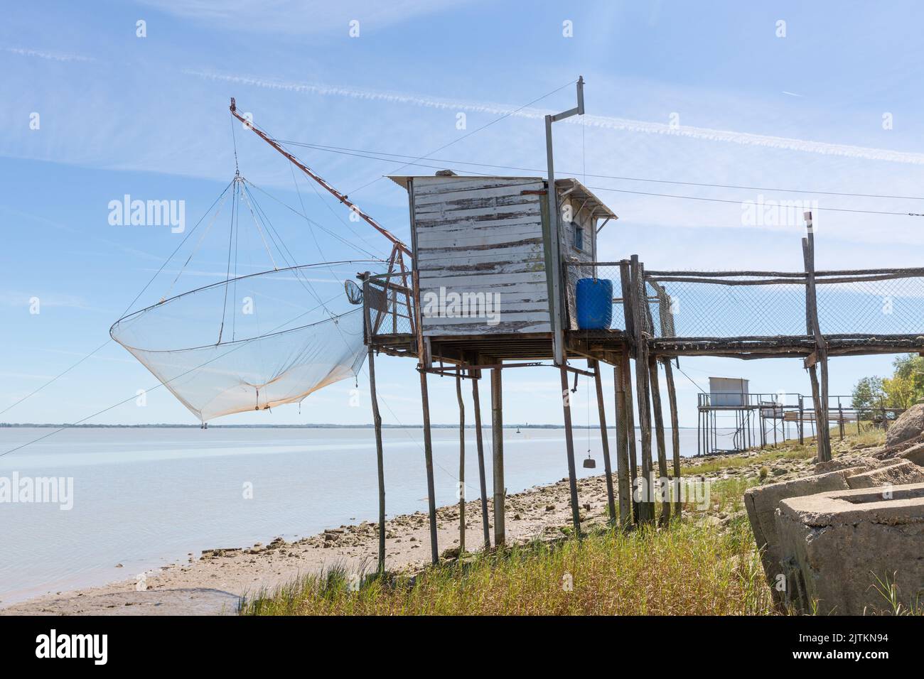 Baracche da pesca presso l'estuario della Gironda, Bordeaux, Francia Foto Stock