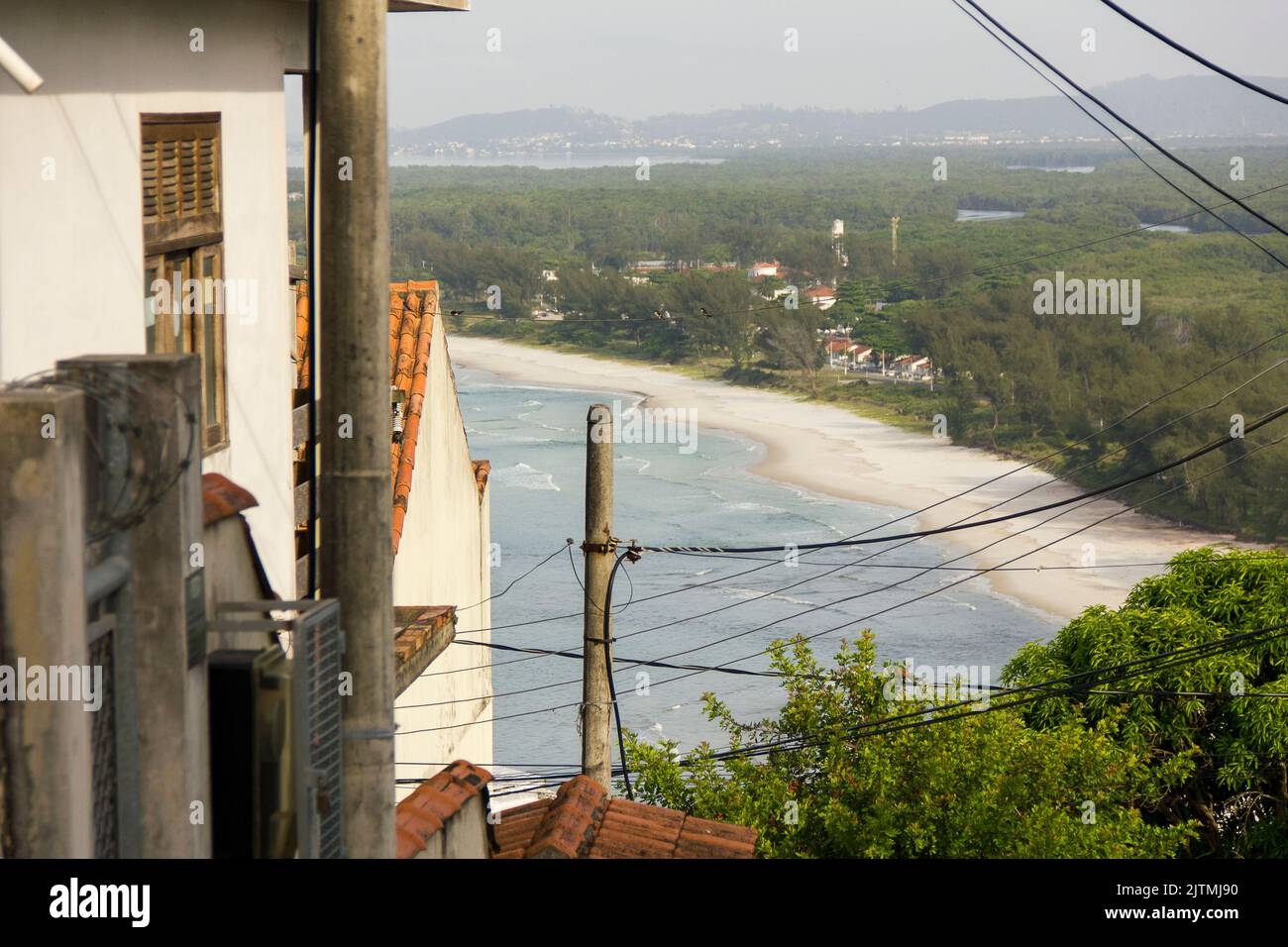 Veduta della spiaggia di sabbia Marambaia ( restinga de marambaia ) a Guaratiba in Rio de Janeiro Brasile . Foto Stock