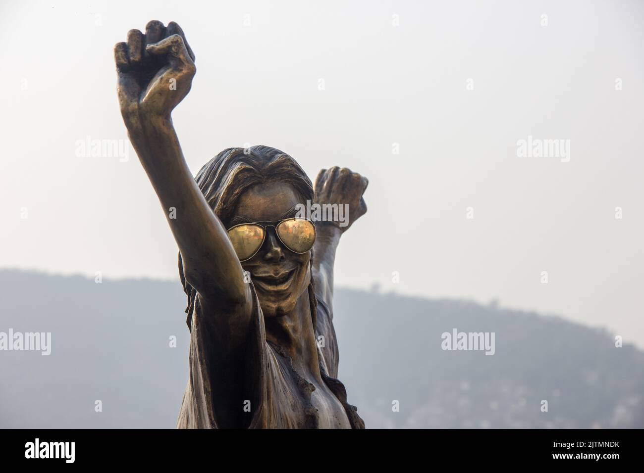 Statua di Michael Jackson situata sulla collina di Santa Marta a Rio de Janeiro, Brasile - 10 ottobre 2014: Statua di Michael Jackson situata in cima a Santa ma Foto Stock