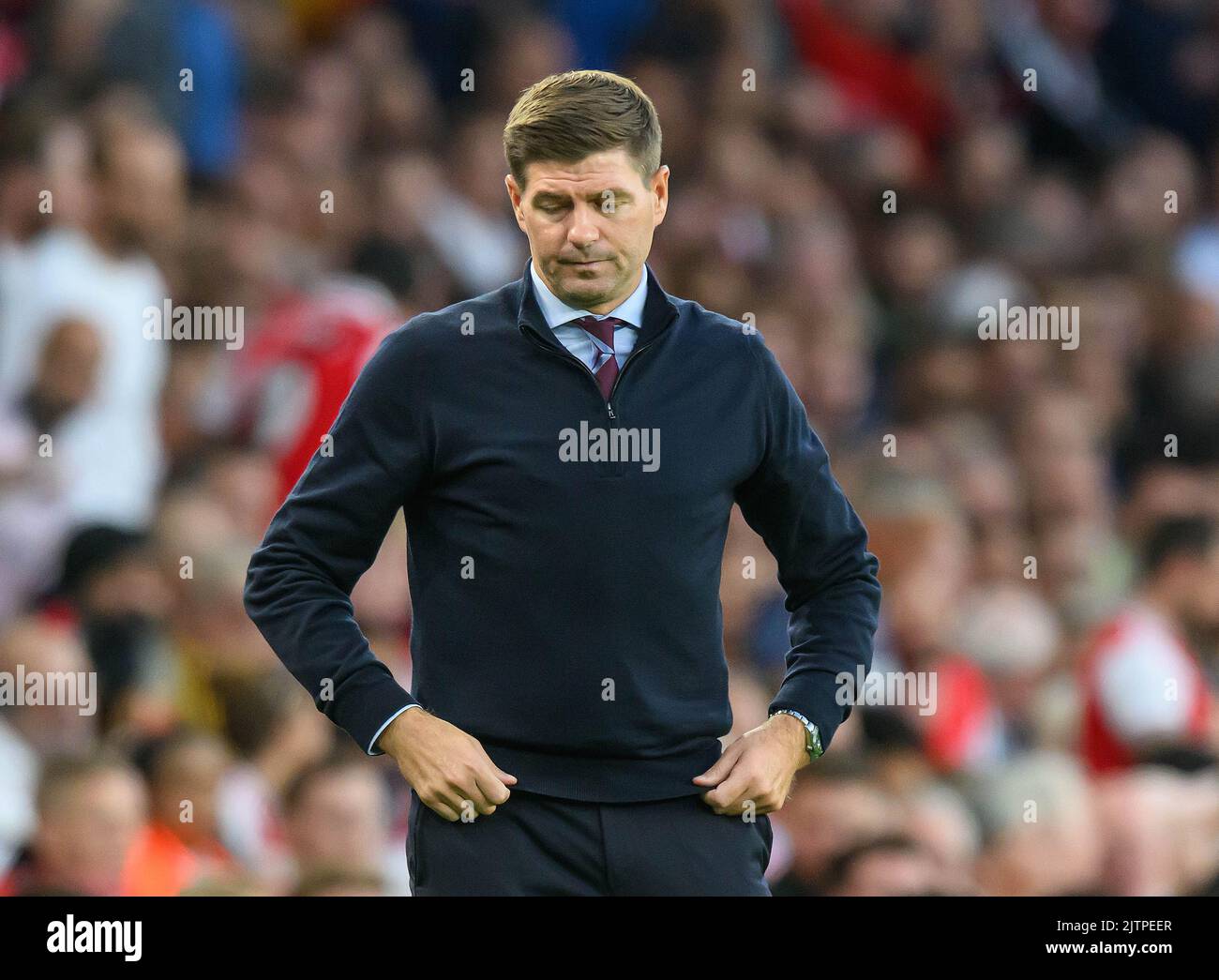 31 ago 2022 - Arsenal / Aston Villa - Premier League - Emirates Stadium Aston Villa Manager Steven Gerrard durante la partita presso l'Emirates Stadium. Foto : Mark Pain / Alamy Live News Foto Stock