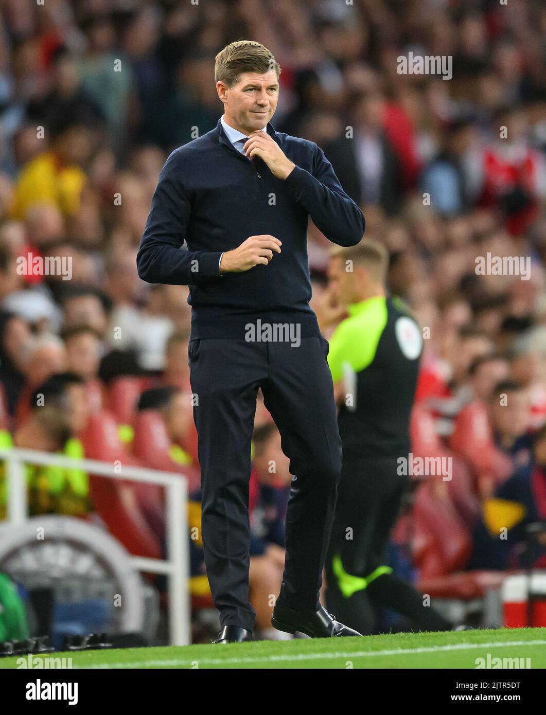 31 ago 2022 - Arsenal / Aston Villa - Premier League - Emirates Stadium Aston Villa Manager Steven Gerrard durante la partita presso l'Emirates Stadium. Foto : Mark Pain / Alamy Live News Foto Stock