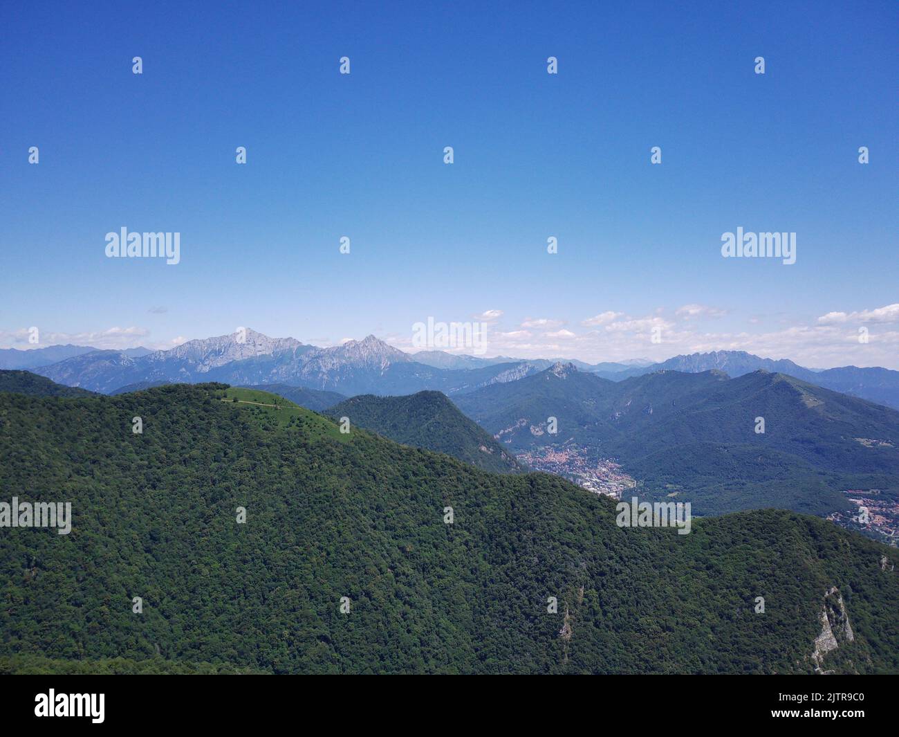 realizzato con nikon d7000 e dji mavic 2 pro Foto Stock