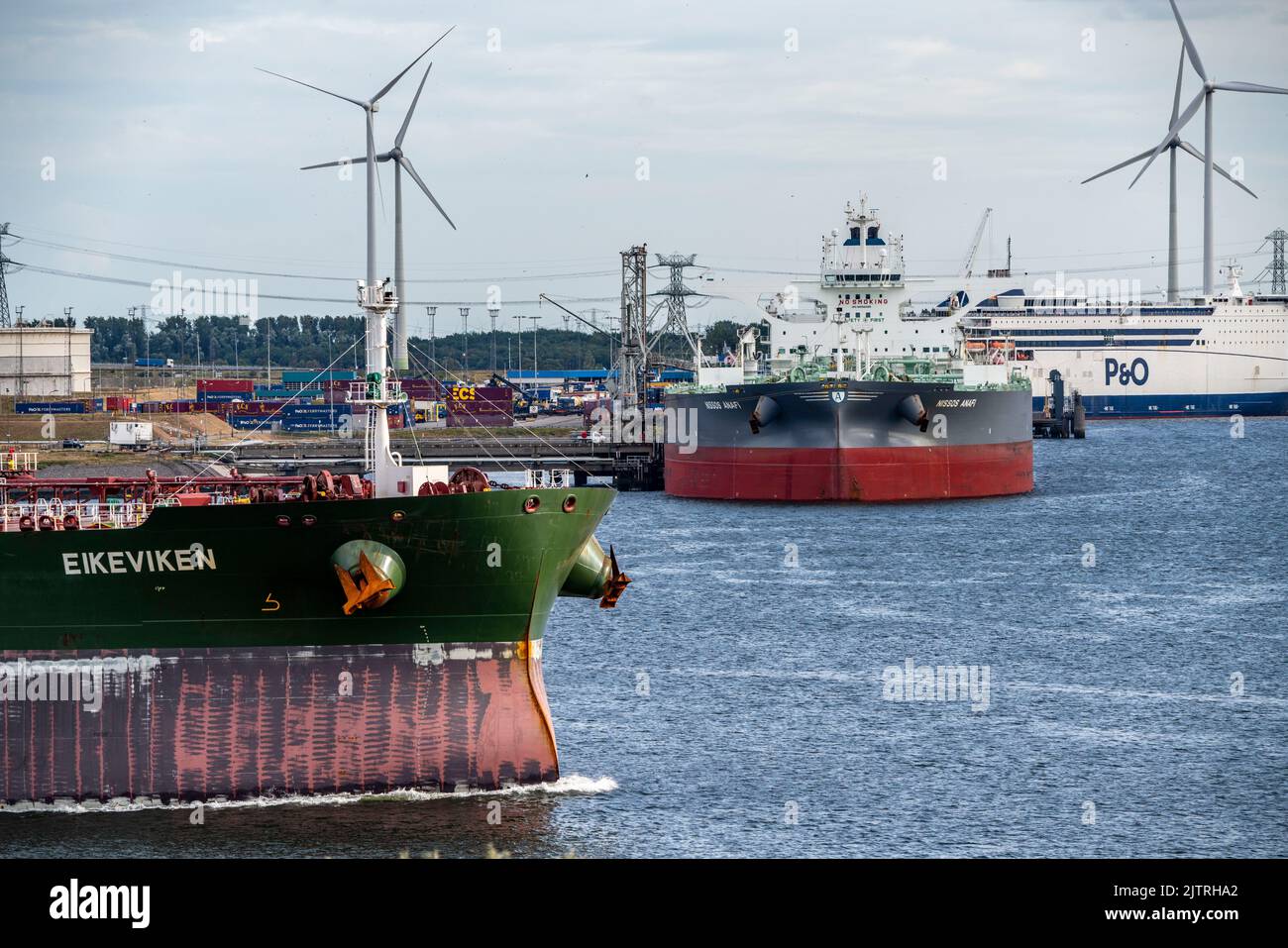 Petroleumhaven, S nave petrolifera norvegese Eikevikenen, con partenza a vuoto, porto di Rotterdam, Paesi Bassi, Foto Stock