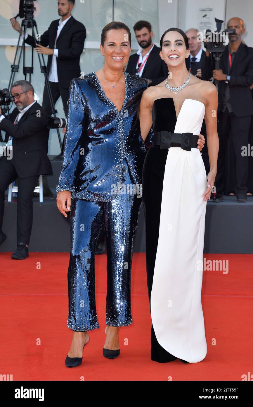 Rocio Munoz Morales partecipa alla cerimonia del "rumore bianco" e della cerimonia di apertura del tappeto rosso al 79th° Festival Internazionale del Cinema di Venezia il 31 agosto 2022 a Venezia. Foto: Paolo Cotello/imageSPACE/MediaPunch Foto Stock