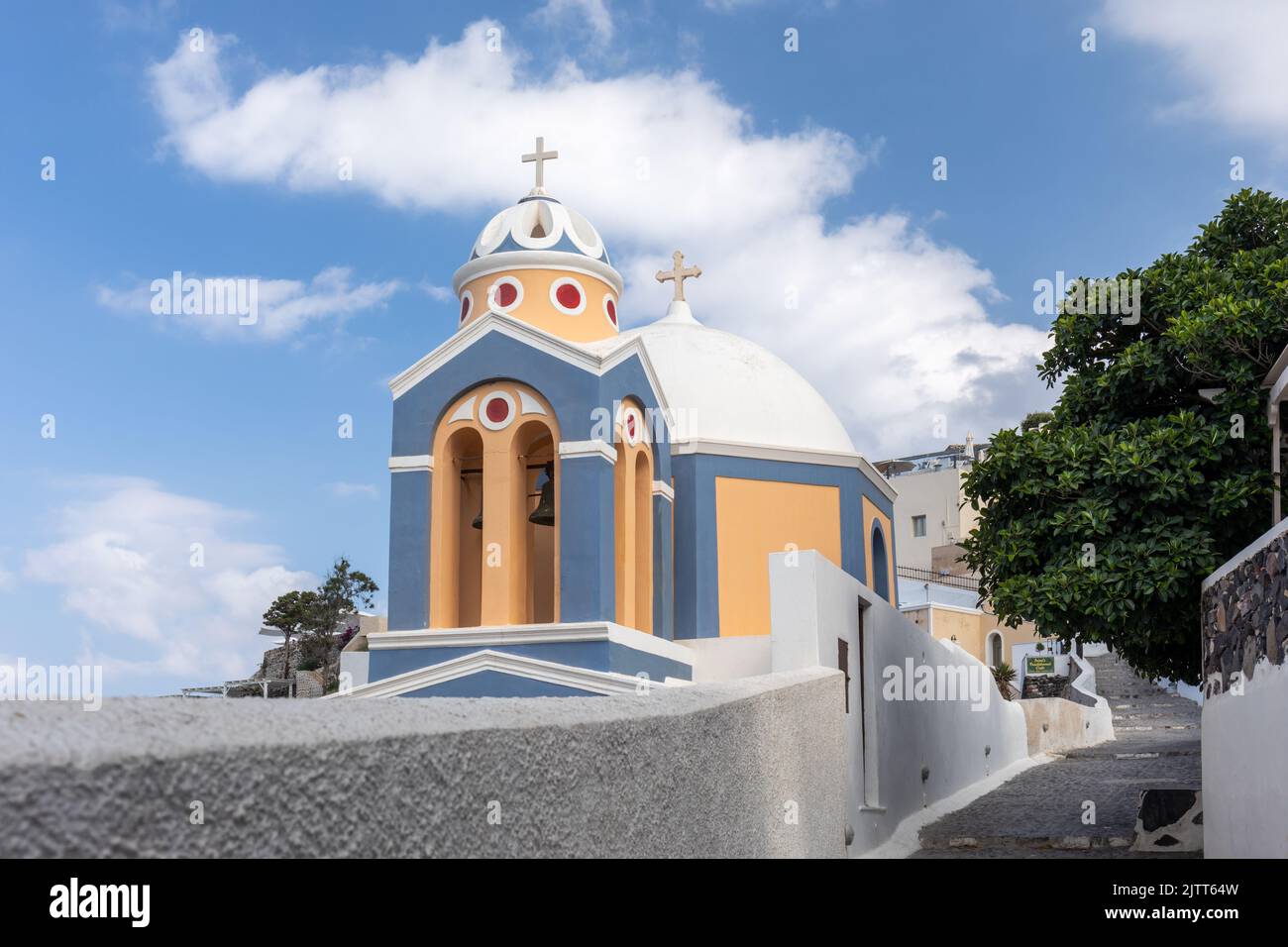 Chiesa cattolica di St Stylianos, Fira, Santorini, Isole Cicladi, Grecia, Europa Foto Stock