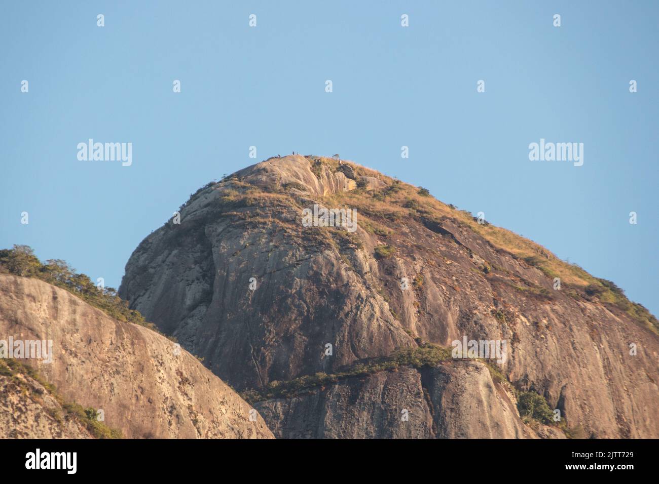 Due fratelli di collina da una diversa angolazione, visto dal quartiere Gavea a Rio de Janeiro Brasile. Foto Stock