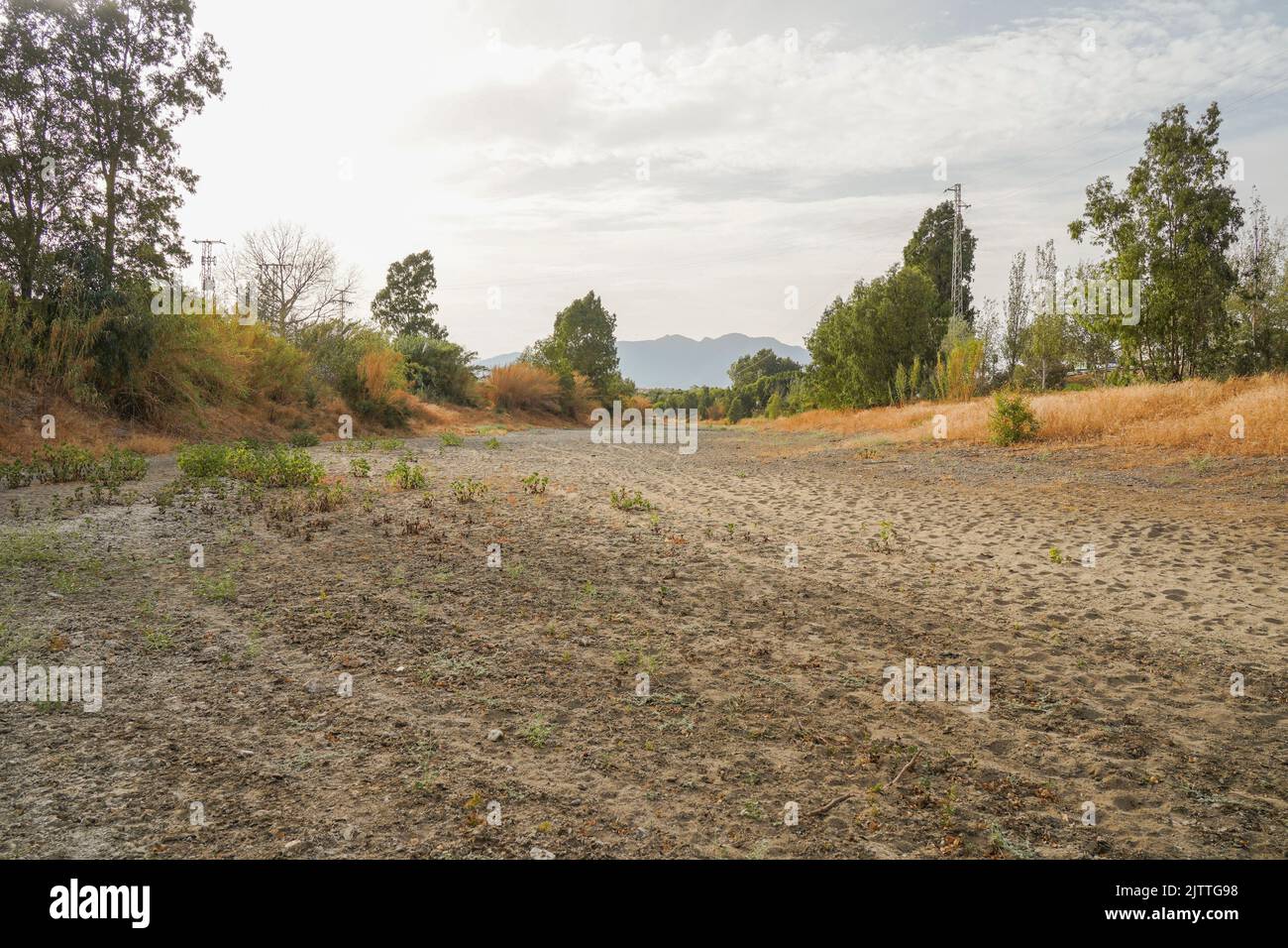 Letto secco del fiume, Rio Fuengirola, fiume, Andalusia, Spagna. Foto Stock