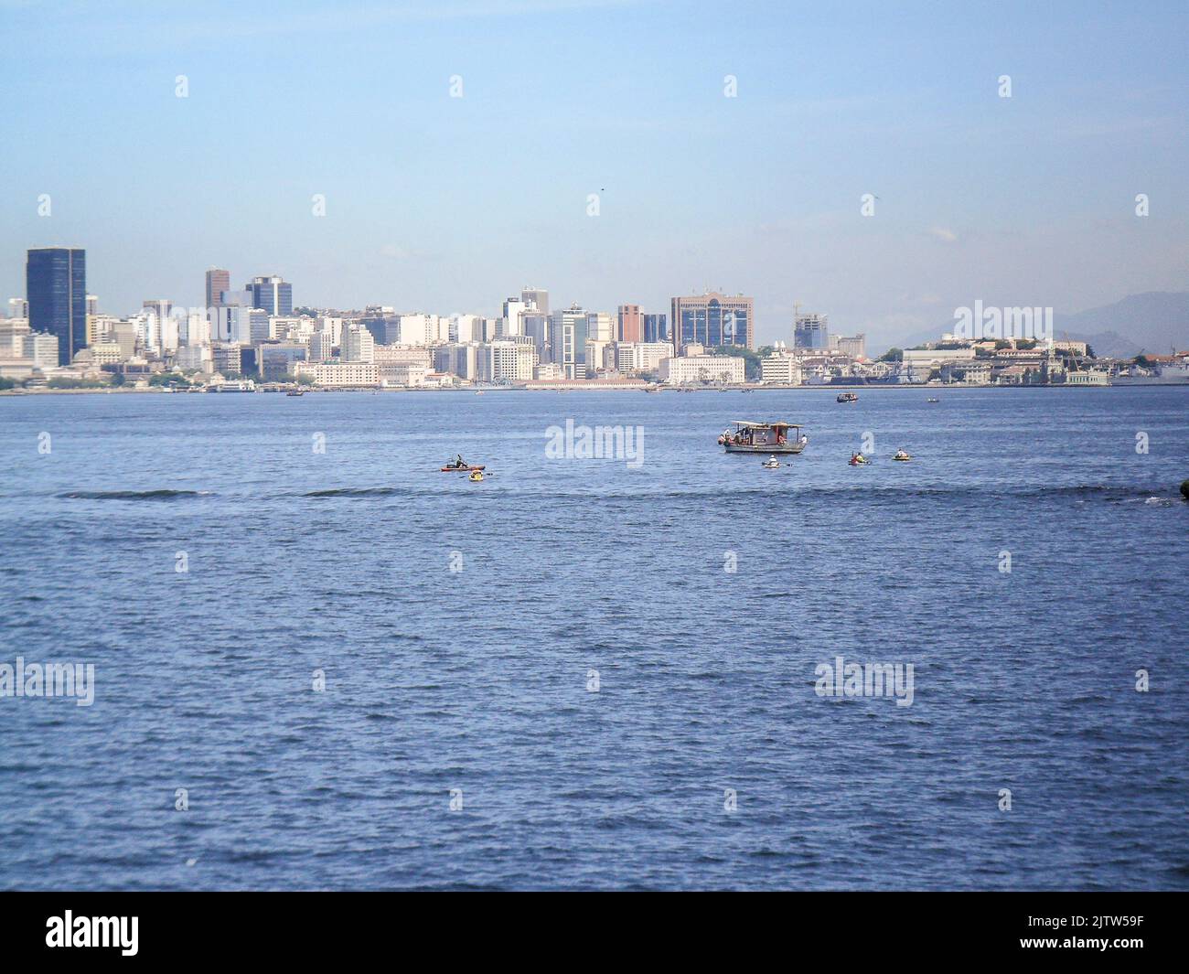 Spiaggia rossa in niteroi a Rio de Janeiro, Brasile. Foto Stock