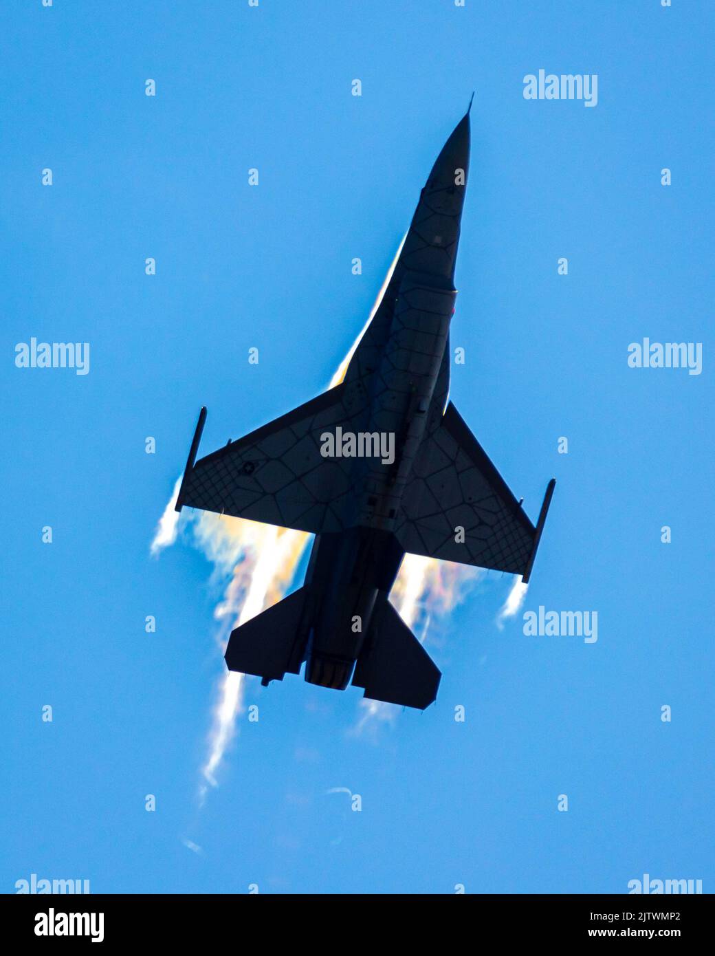 L'incredibile F-16 Viper al Stuart Air Show Foto Stock