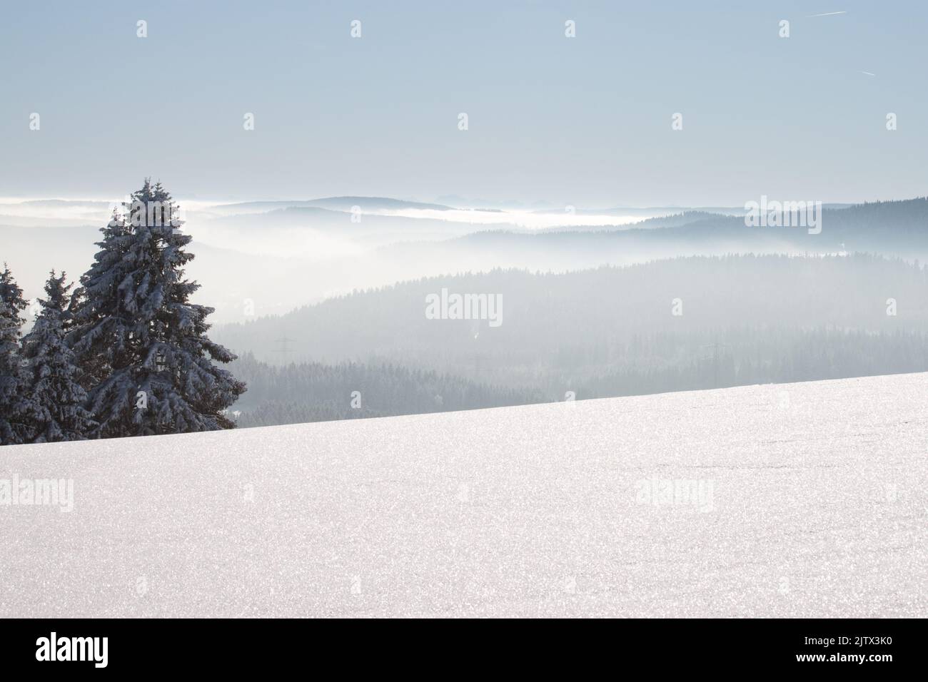 Fantastische Winterlandschaft a den Bergen Foto Stock