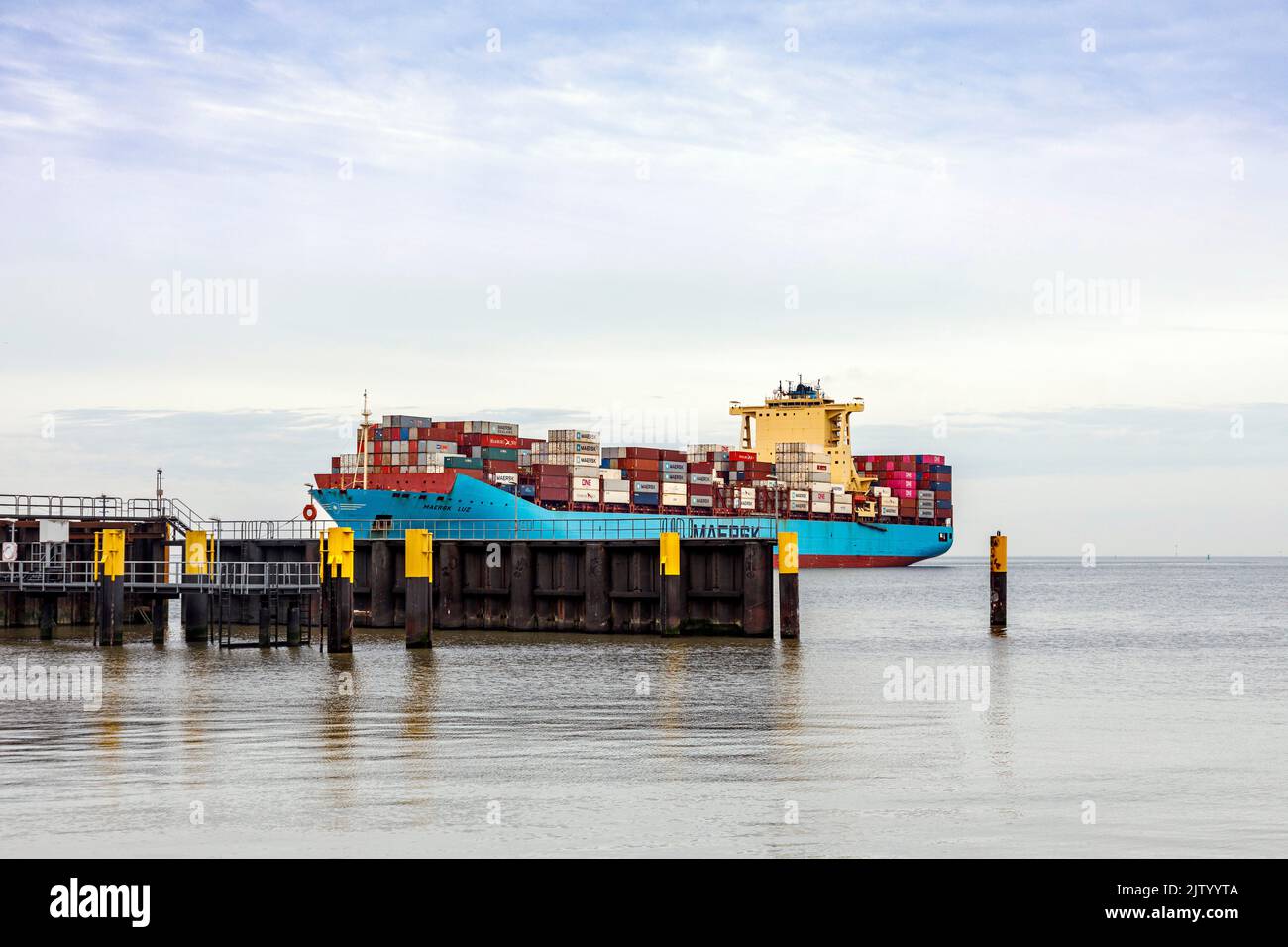 Container Maersk Luz nel porto d'oltremare di Bremerhaven Foto Stock