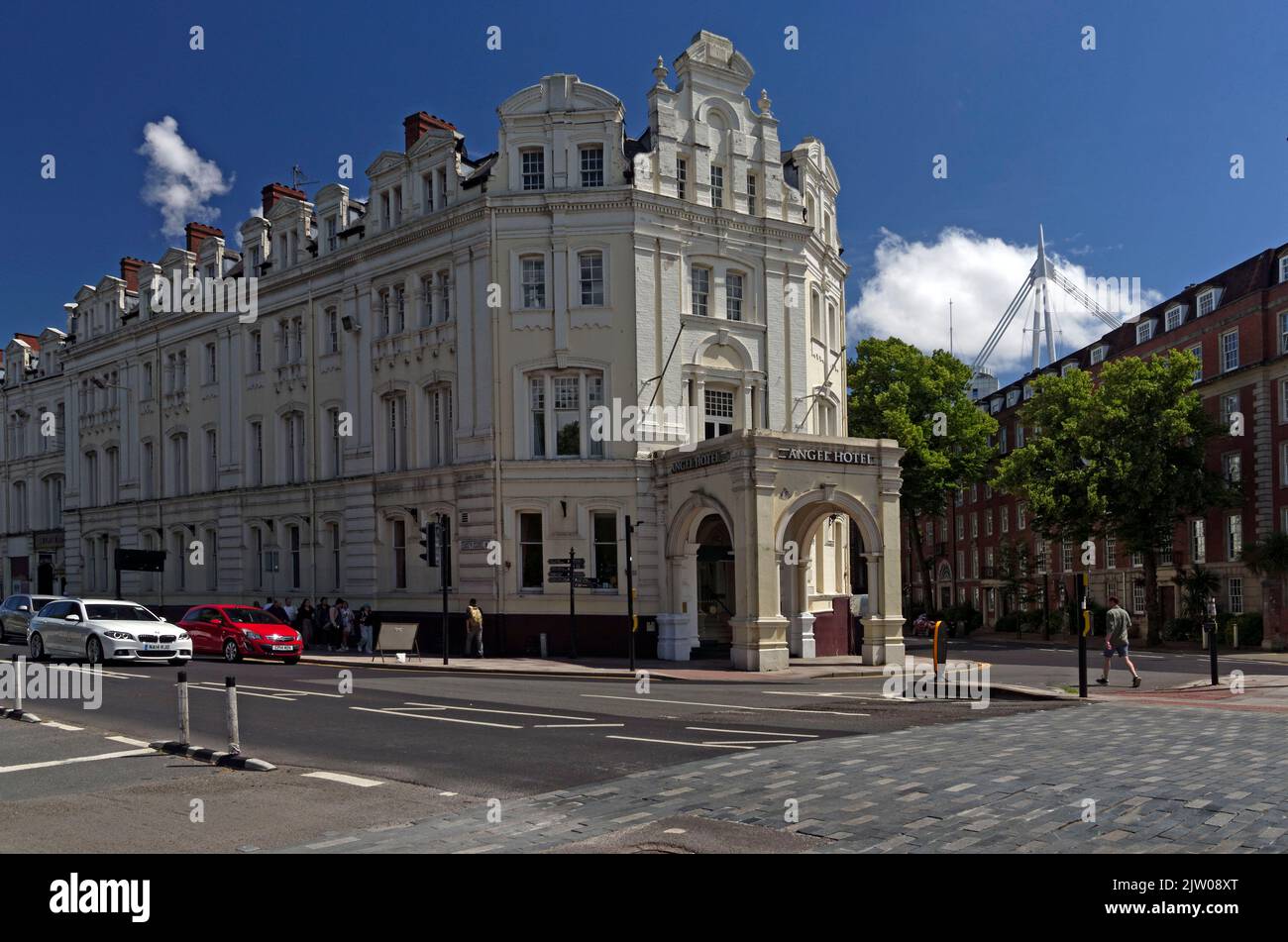 The Angel Hotel, centro di Cardiff. presa 2022 Foto Stock