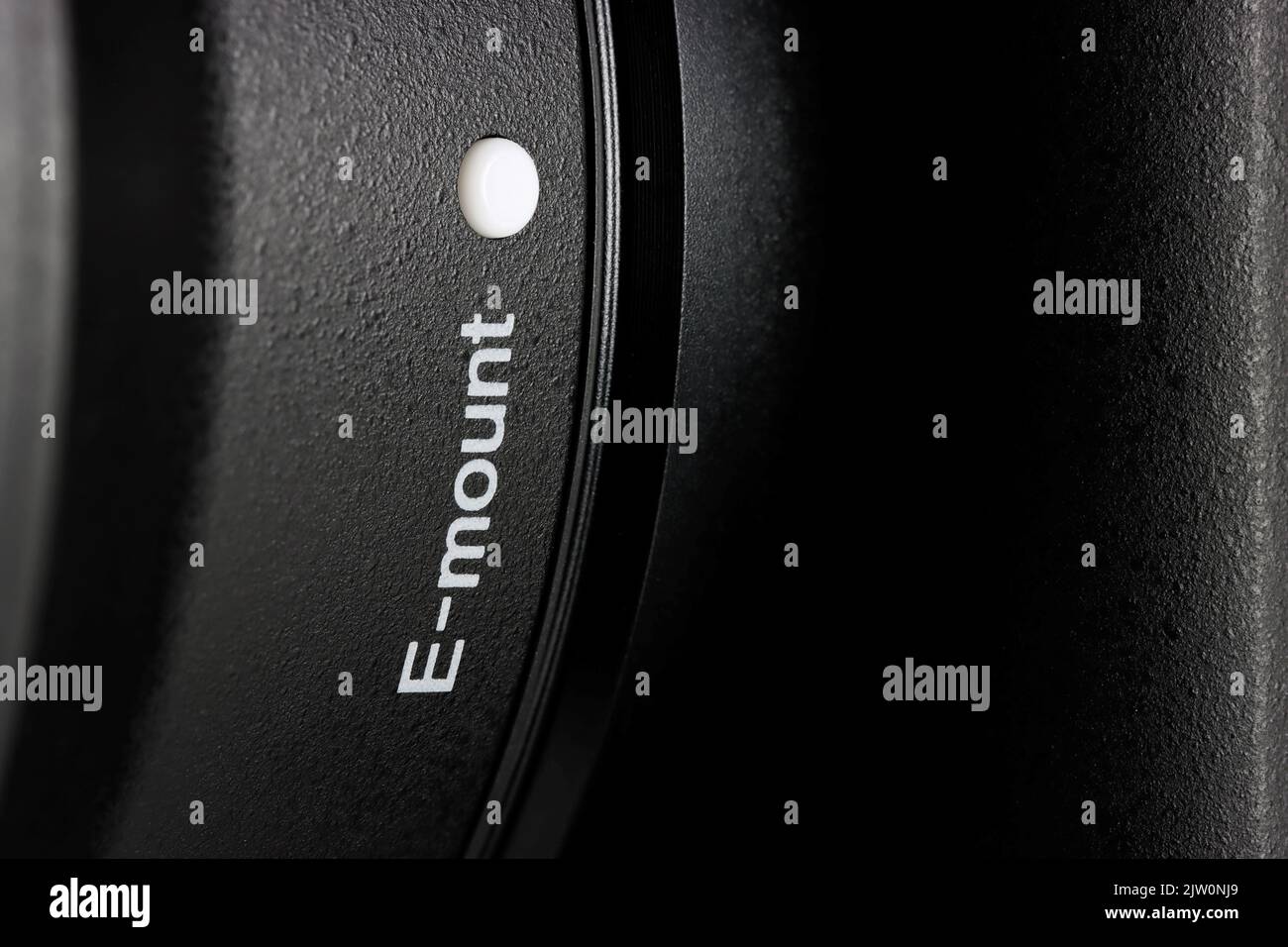 Branding con innesto e sull'obiettivo SEL70350G di Sony Foto Stock