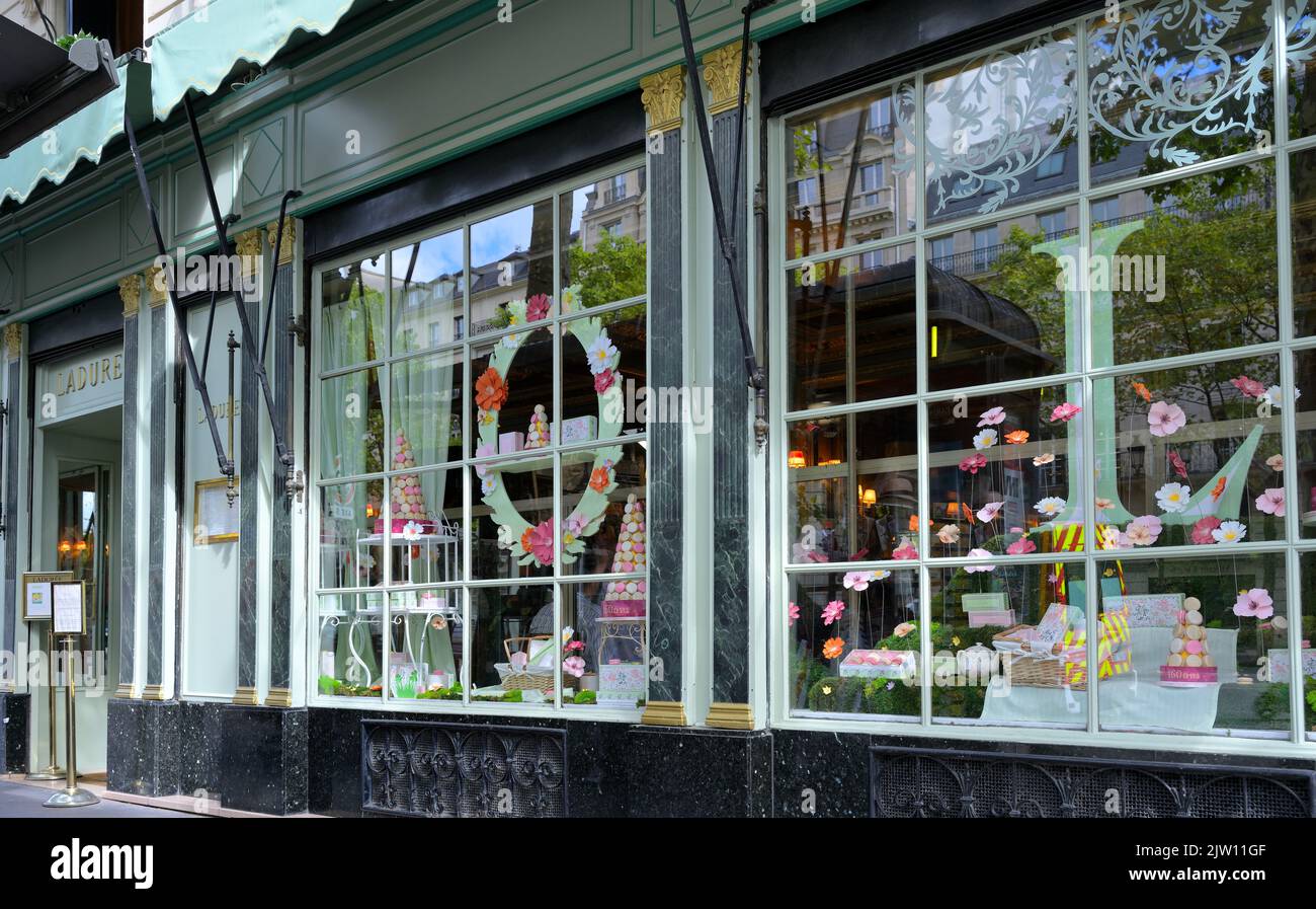 La Maison Laduree vicino a Place Madeleine, Parigi FR Foto Stock
