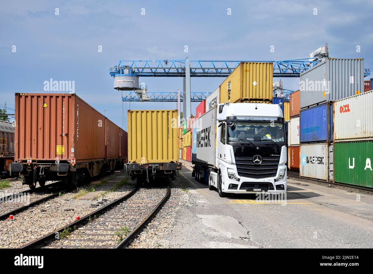 Swissterminal Logistics Service vagoni ferroviari, containers camion, Svizzera Foto Stock