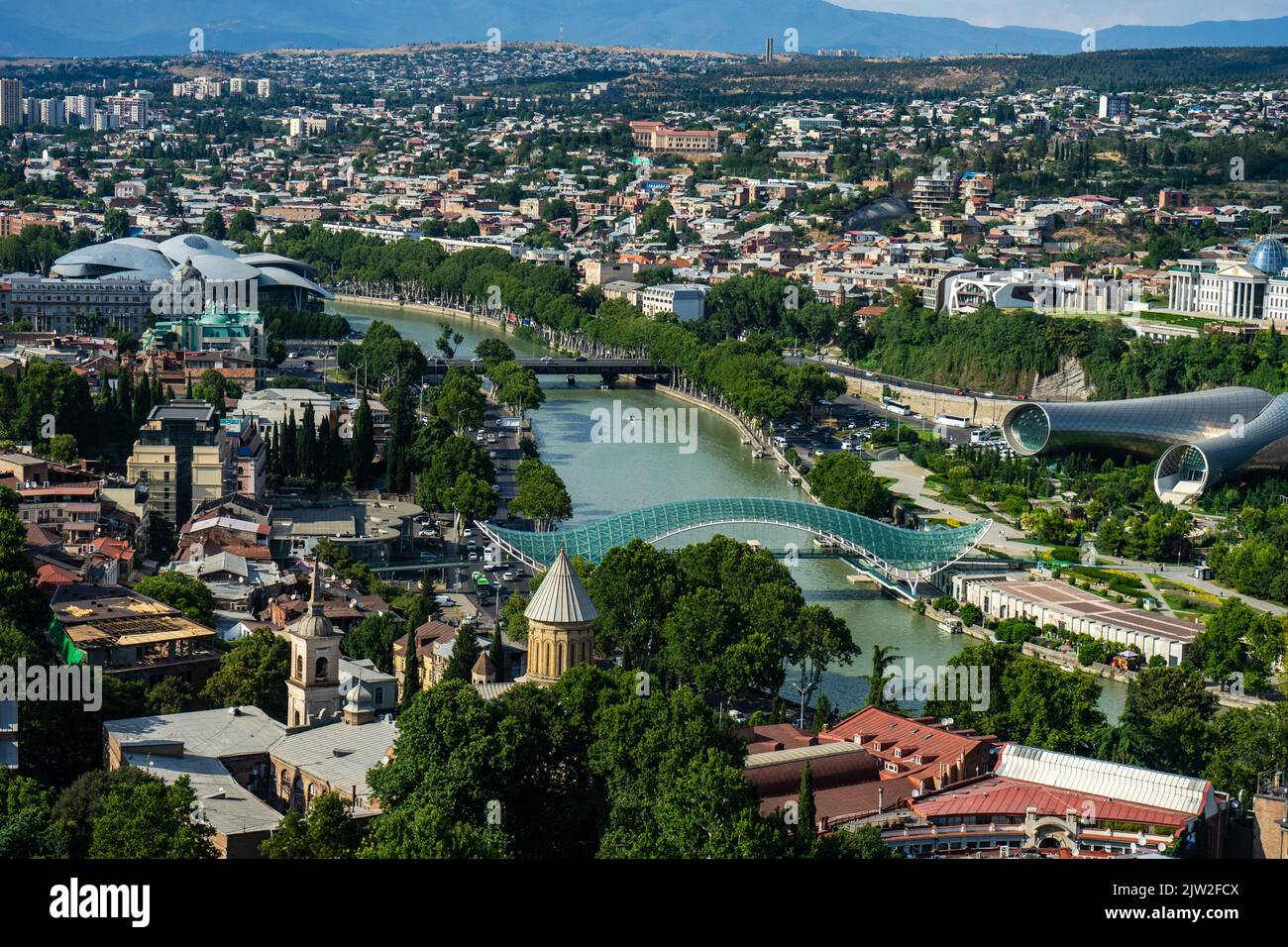 Paesaggio urbano dell'architettura di Old Tbilisi, capitale della Georgia Foto Stock