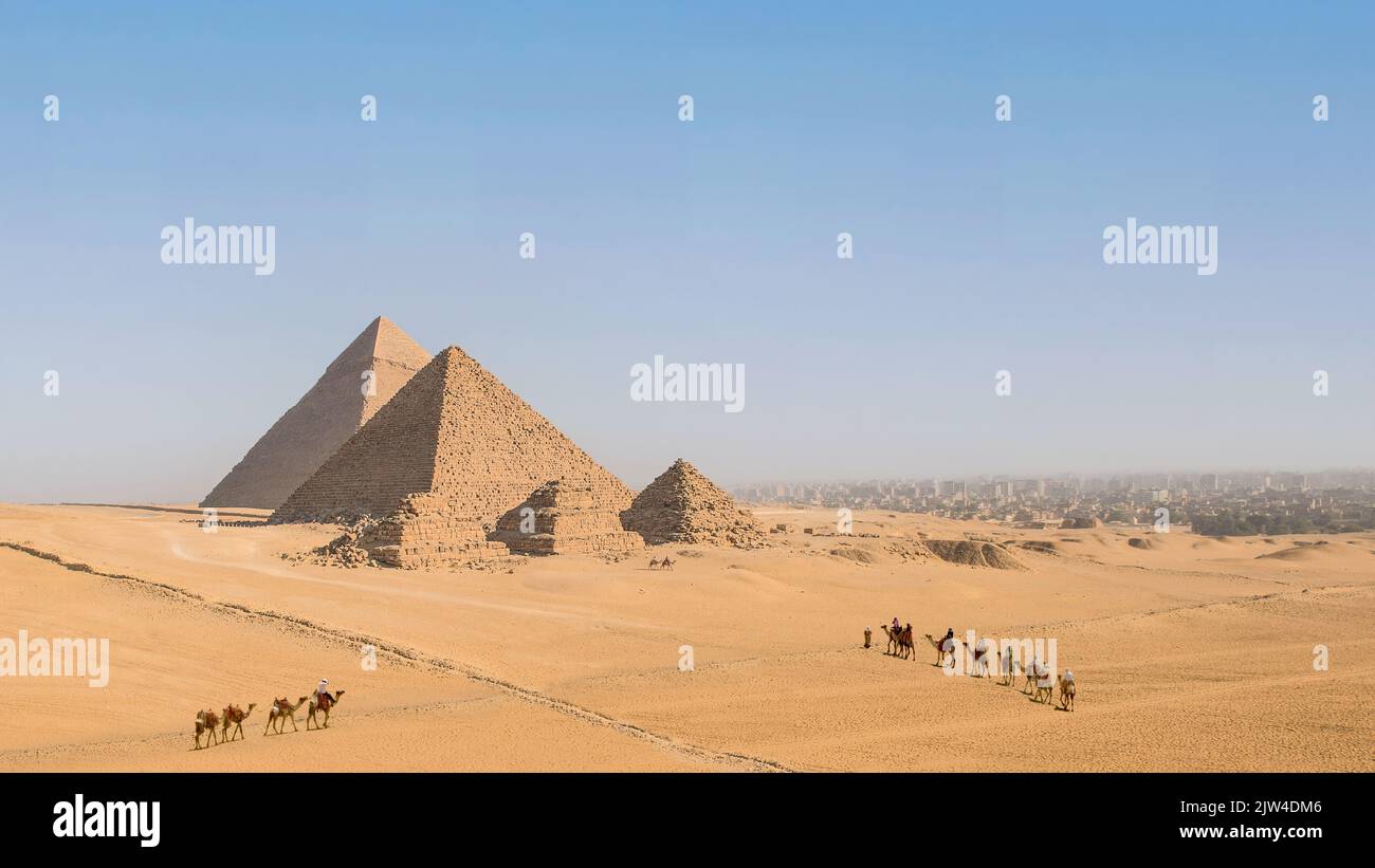 Una vista delle piramidi a Giza, Egitto Foto Stock