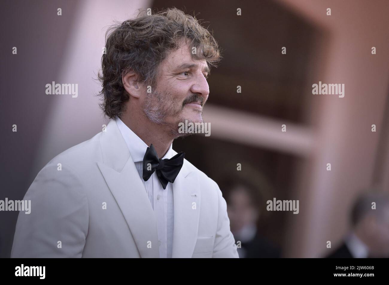 Pedro Pascal partecipa al tappeto rosso 'Argentina, 1985' al 79th° Festival Internazionale del Cinema di Venezia, sabato 3 settembre 2022 a Venezia. Foto di Rocco Spaziani/UPI Foto Stock