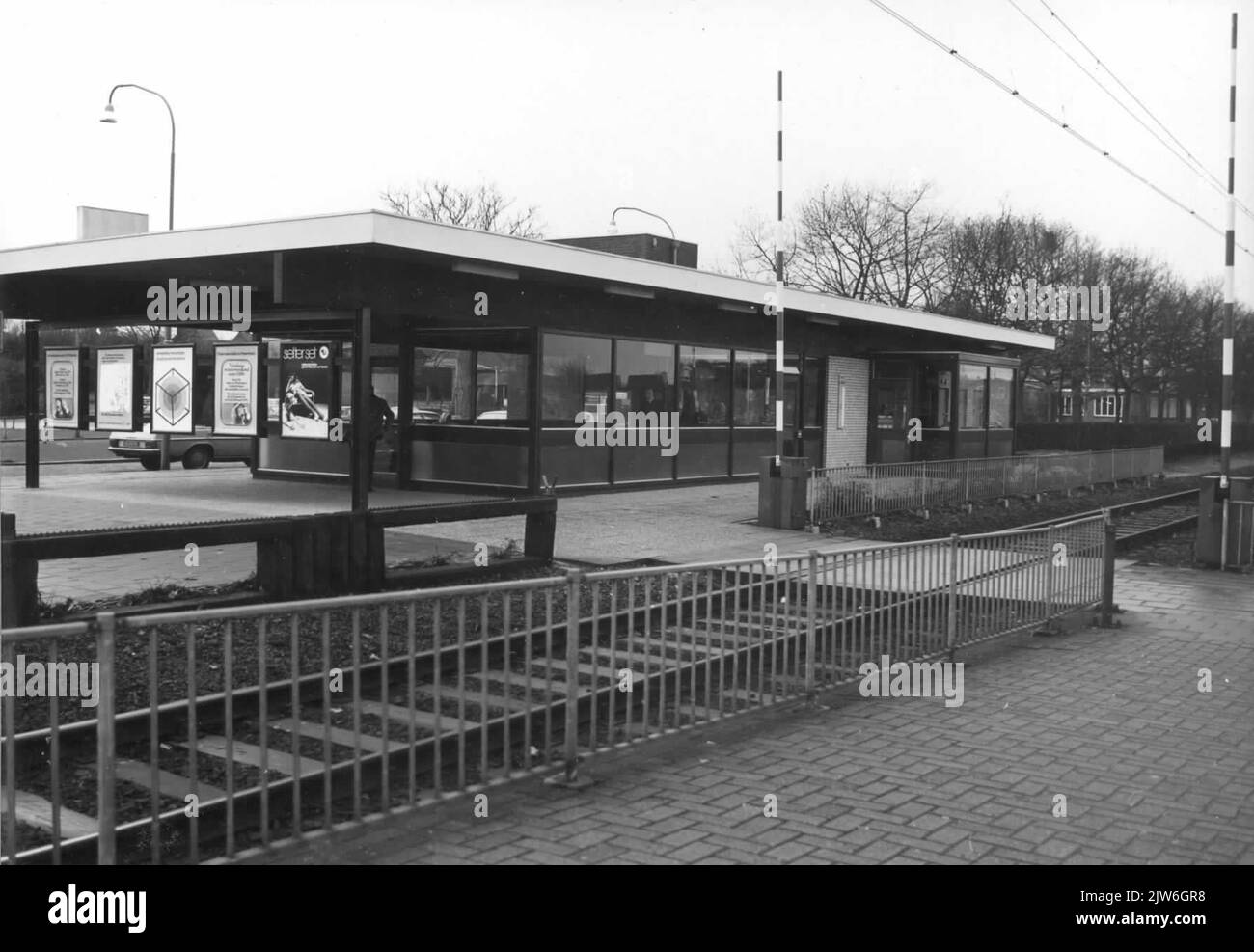Vista sul lato piattaforma della stazione N.S. Wijchen a Wijchen. Foto Stock
