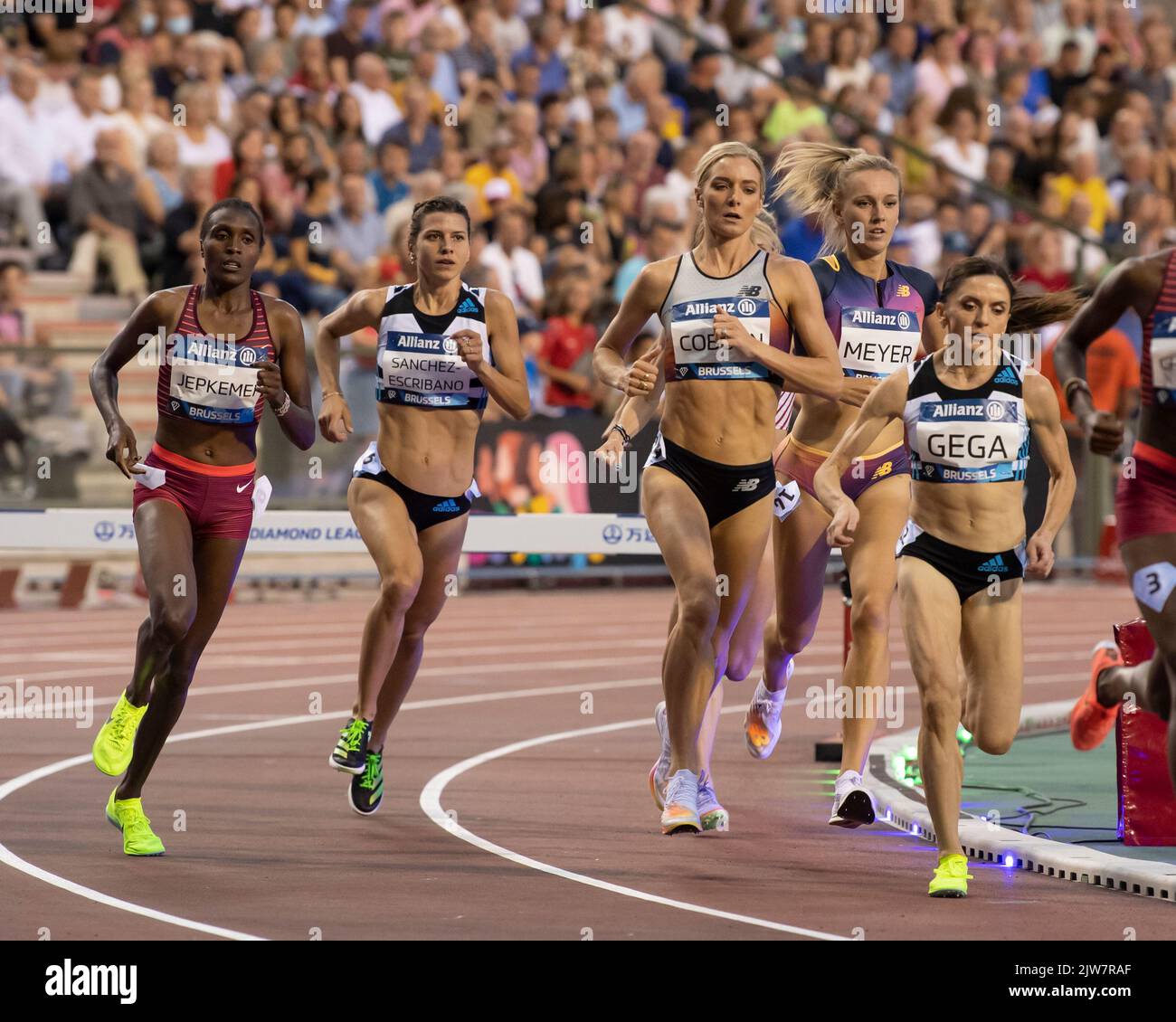 Emma Coburn degli Stati Uniti si è sfidato nella steeplechase femminile del 3000m all'Allianz Memorial Van Damme 2022, parte della serie Diamond League 2022 al K Foto Stock