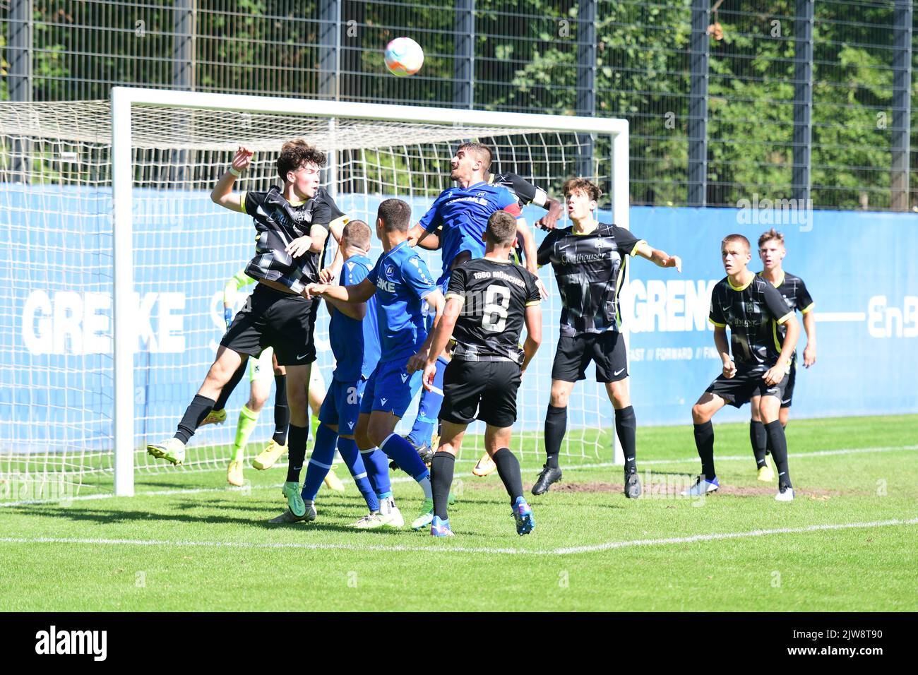 KSC Youth League U19 Bundesliga vince contro il 1860 München A-Junioren Foto Stock