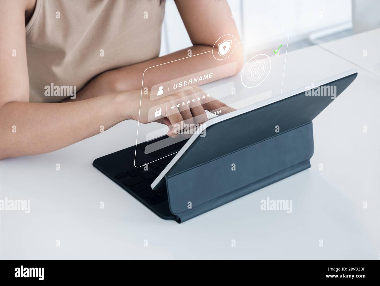 Sicurezza informatica con tecnologia di autenticazione biometrica. Protezione di sicurezza con icona di scansione delle dita sulla pagina di accesso virtuale sullo schermo del tablet Foto Stock