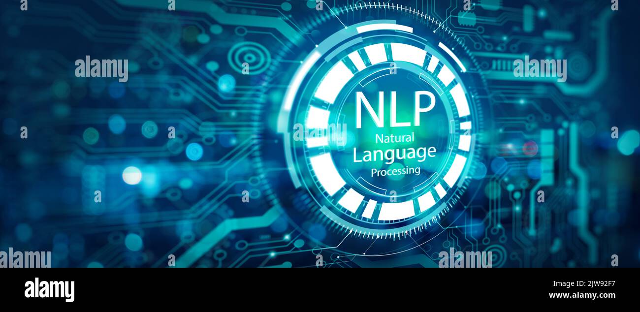 Schermo ologramma NLP e sfondo astratto della tecnologia. Intelligenza artificiale e tecnologia di elaborazione del linguaggio naturale. Foto Stock