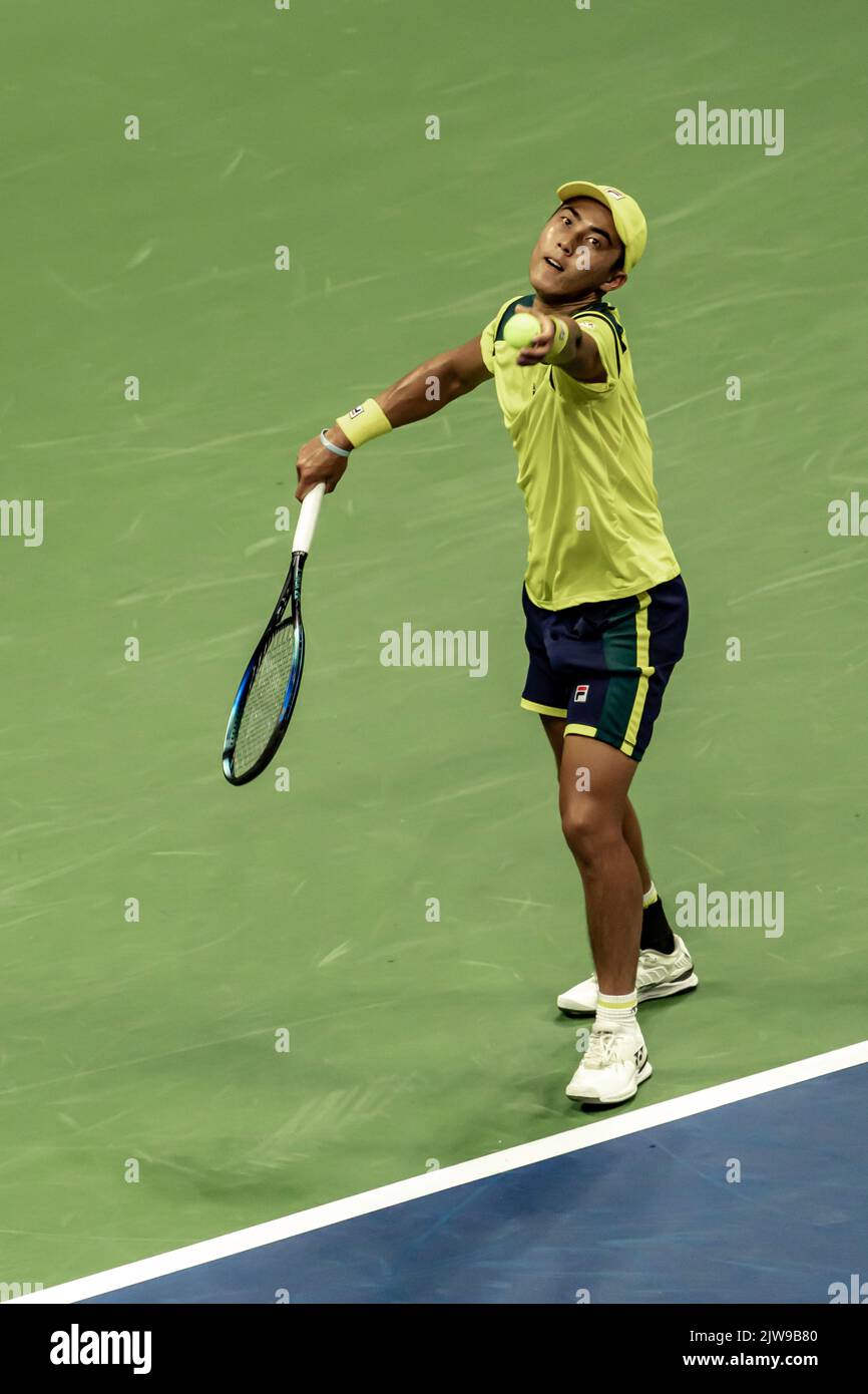 Serena Willaim gareggia nel primo round della sua finale di Grand Slam Tennis al 2022 US Open. Foto Stock