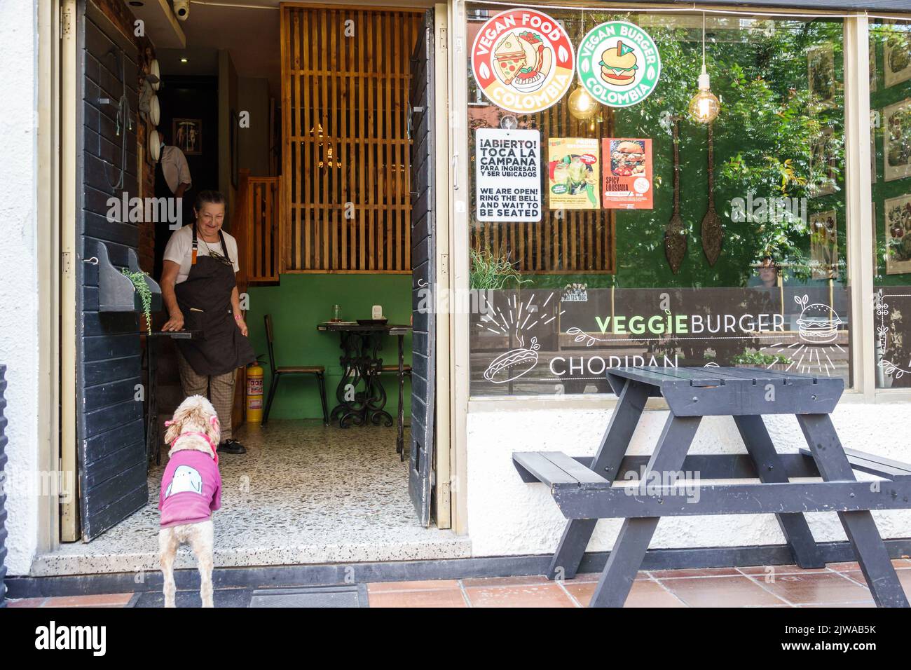 Bogota Colombia, Chapinero Norte Calle 64, ristorante ristoranti mangiare fuori informale caffè caffè bistro bistro cibo, colombiani HISP Foto Stock