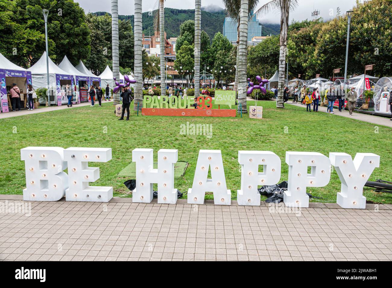 Bogota Colombia, El Chico Parque de la 93 Be Happy Fest, colombiani ispanici sudamericani latino-americani Foto Stock