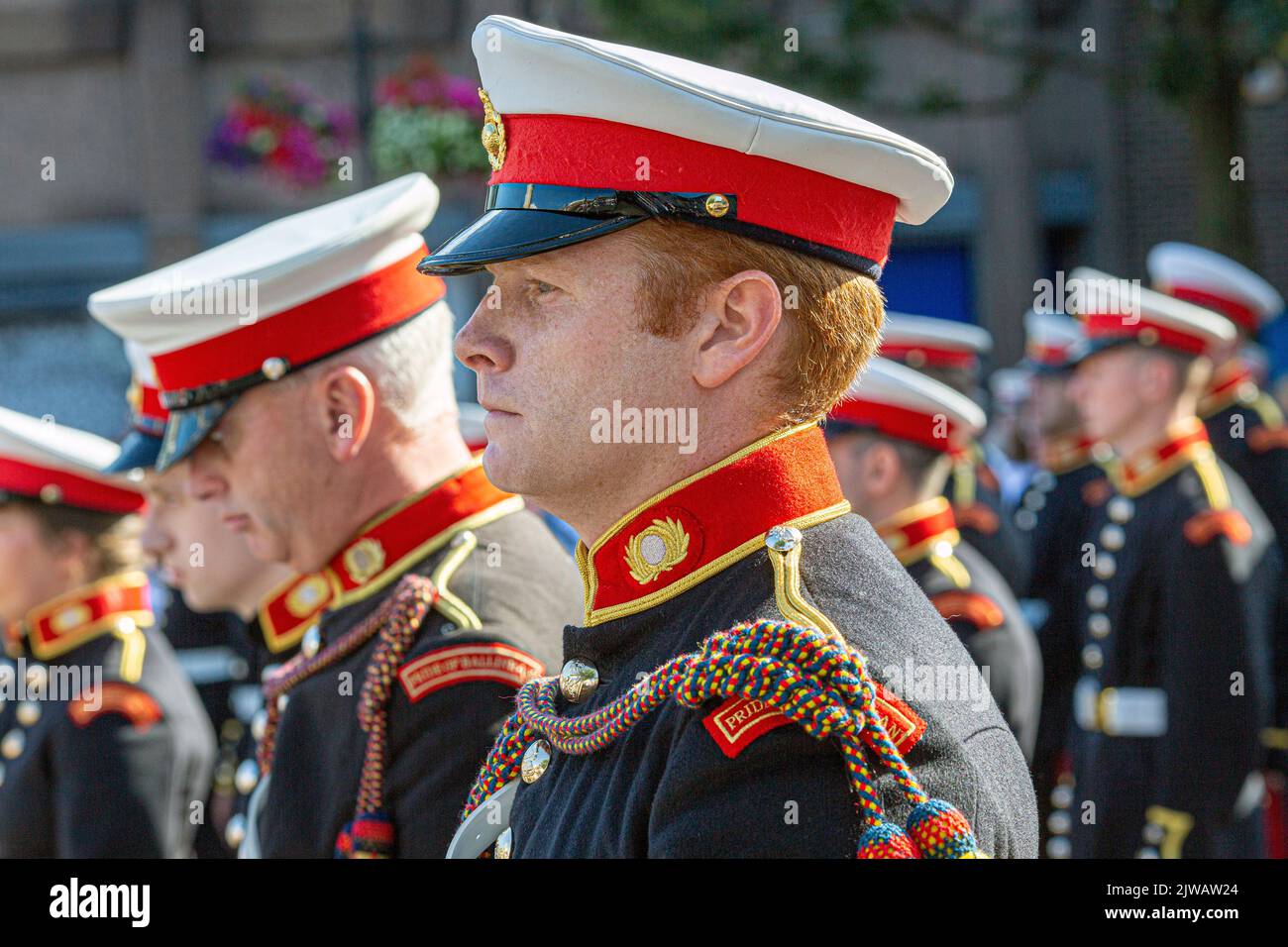13 agosto 2022, Londonderry. Churchill Flute band che partecipa all'annuale Relief of Derry Parade, la più grande parata di ordine leale che si tiene nel Northern IR Foto Stock